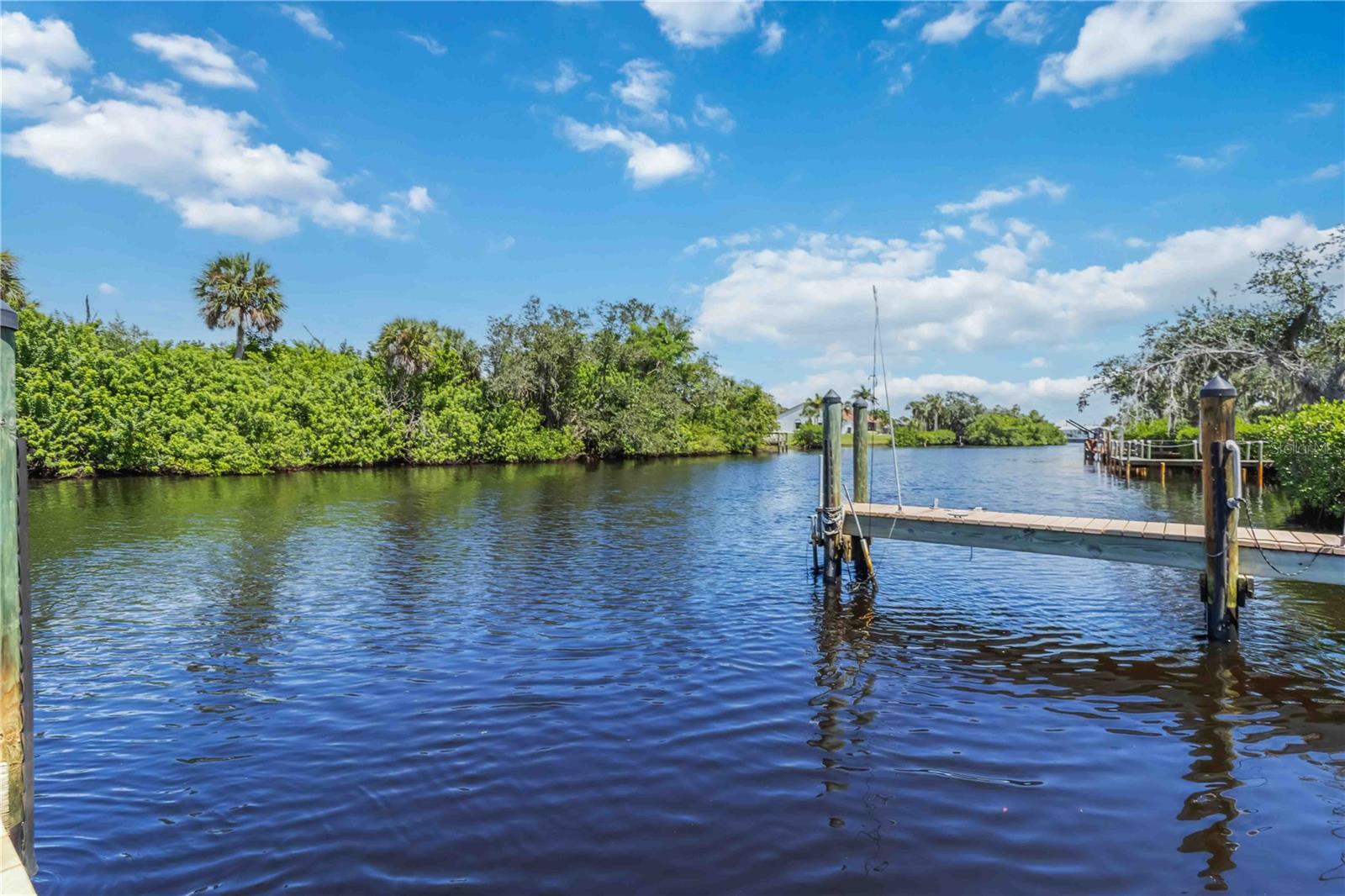 EAGLE POINT MHP - Residential