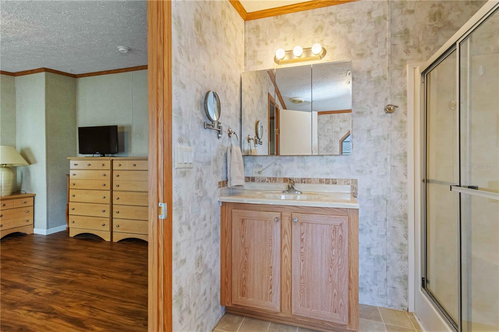 EAGLE POINT MHP - Residential