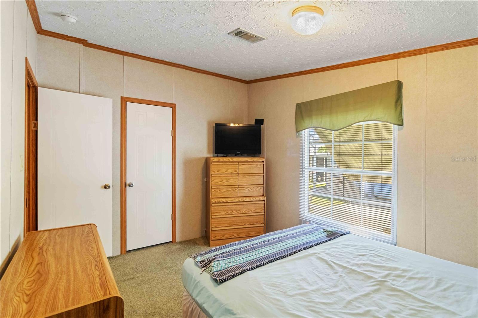 EAGLE POINT MHP - Residential