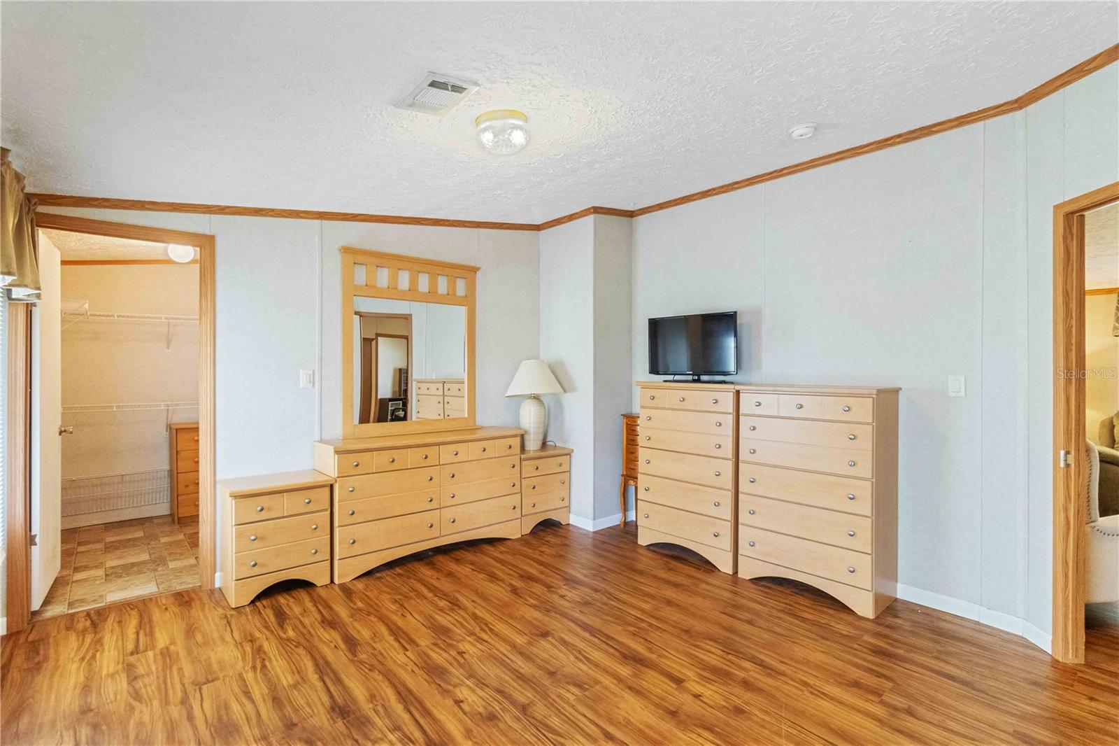 EAGLE POINT MHP - Residential
