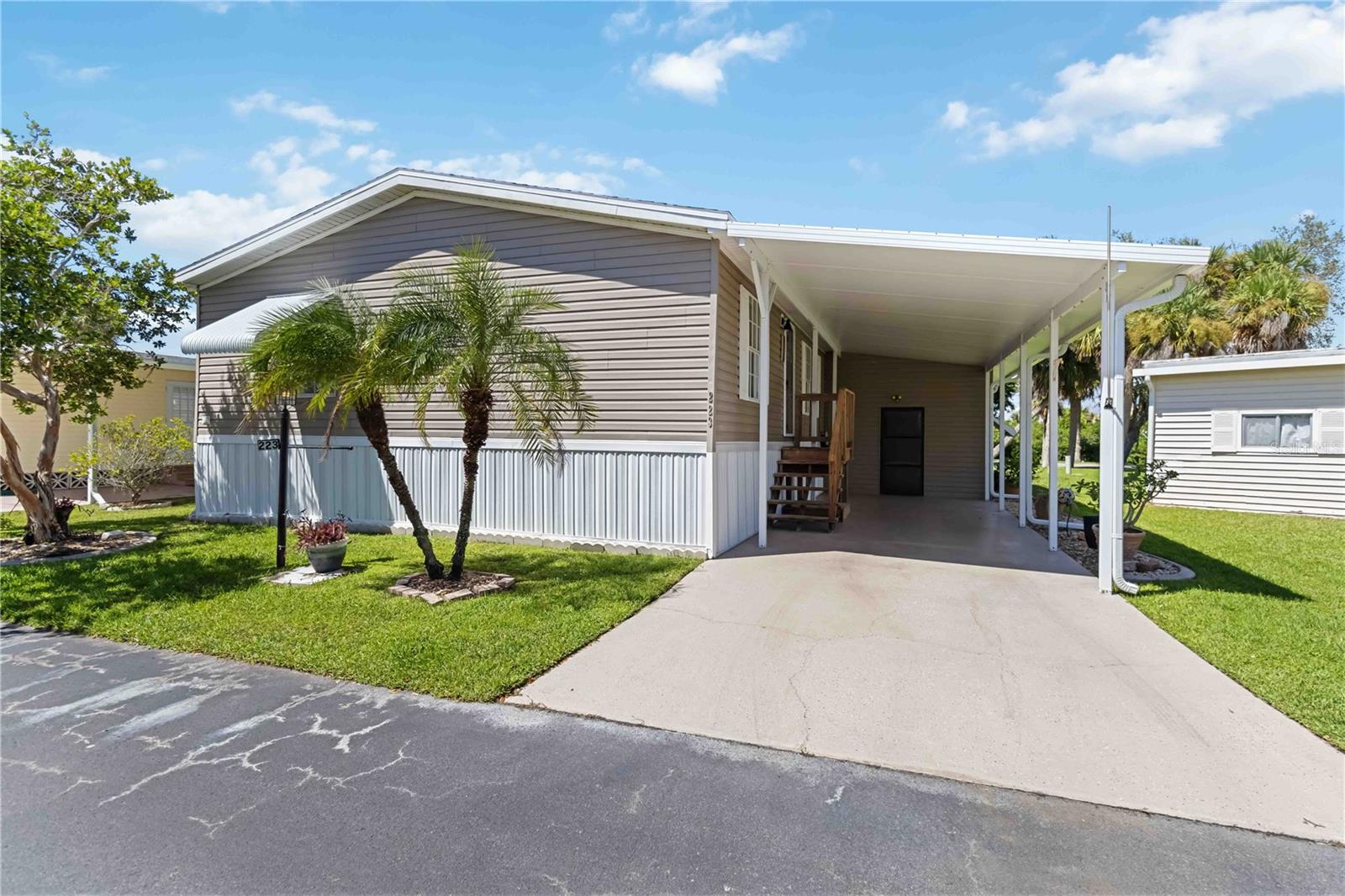 EAGLE POINT MHP - Residential