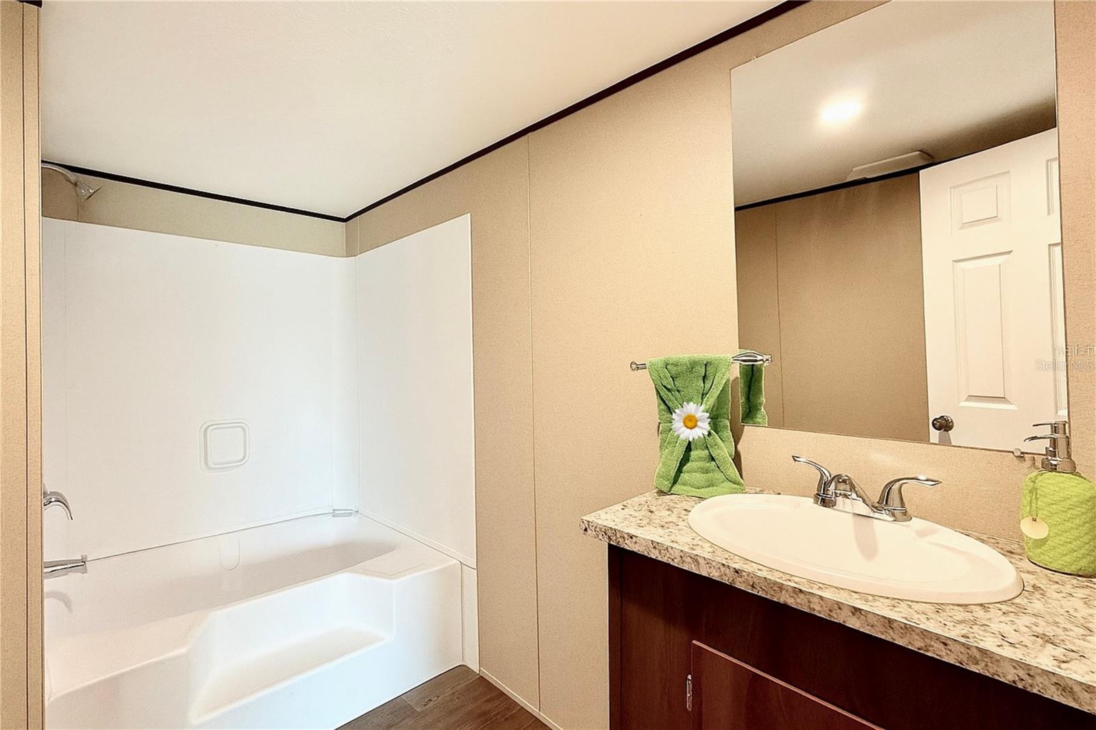 BLUE LAKE RIDGE - Residential