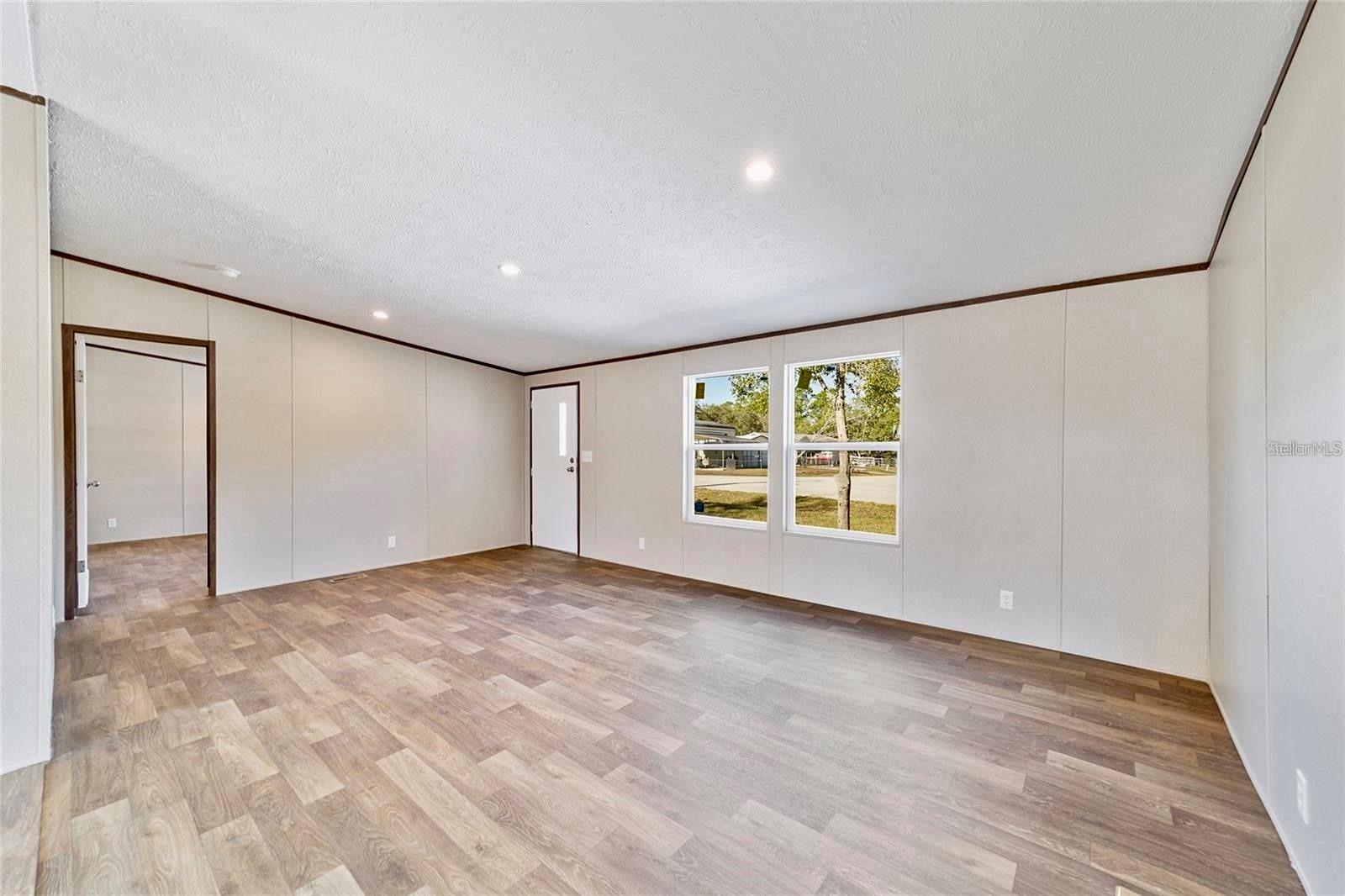 BLUE LAKE RIDGE - Residential