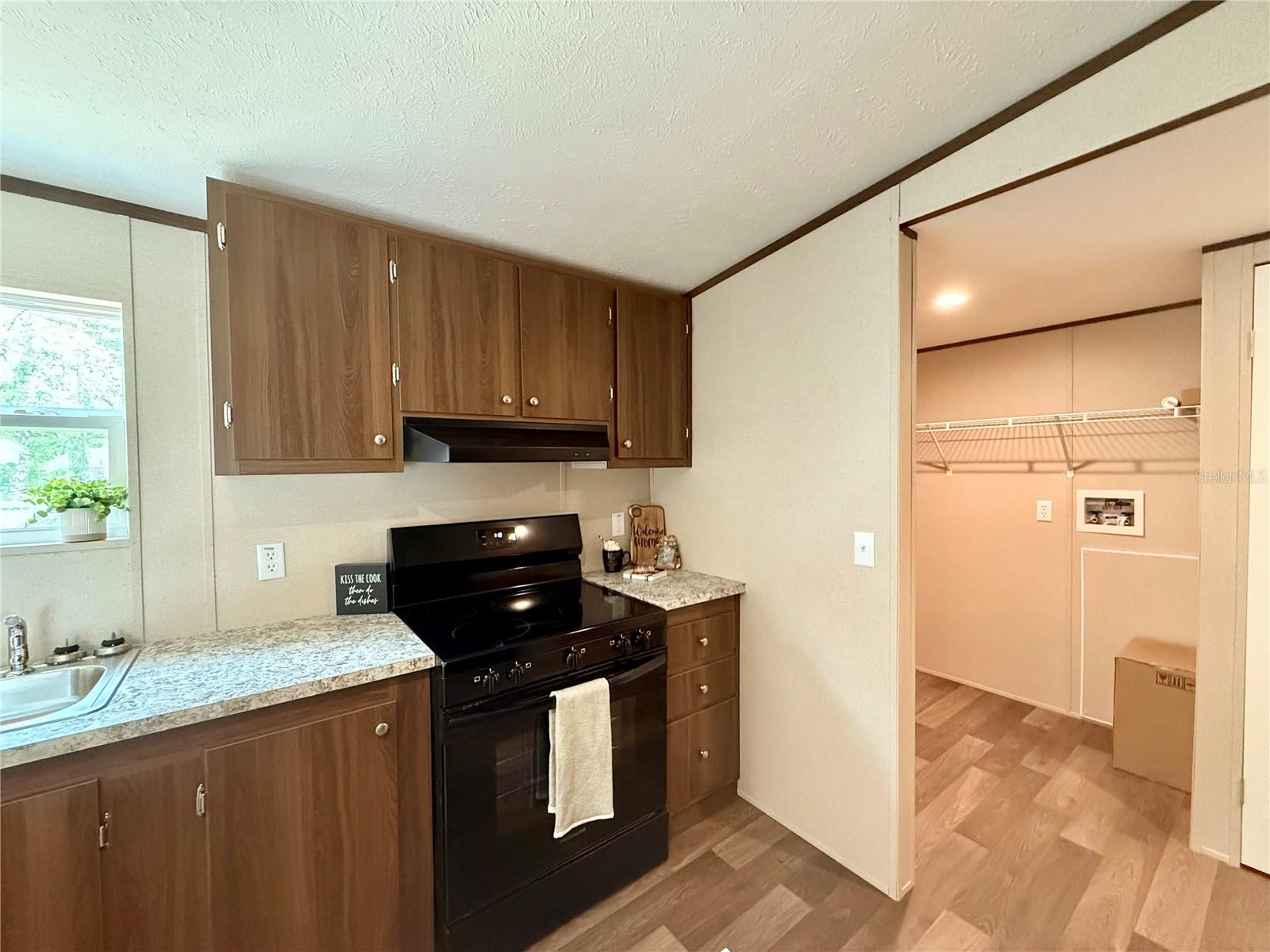 BLUE LAKE RIDGE - Residential