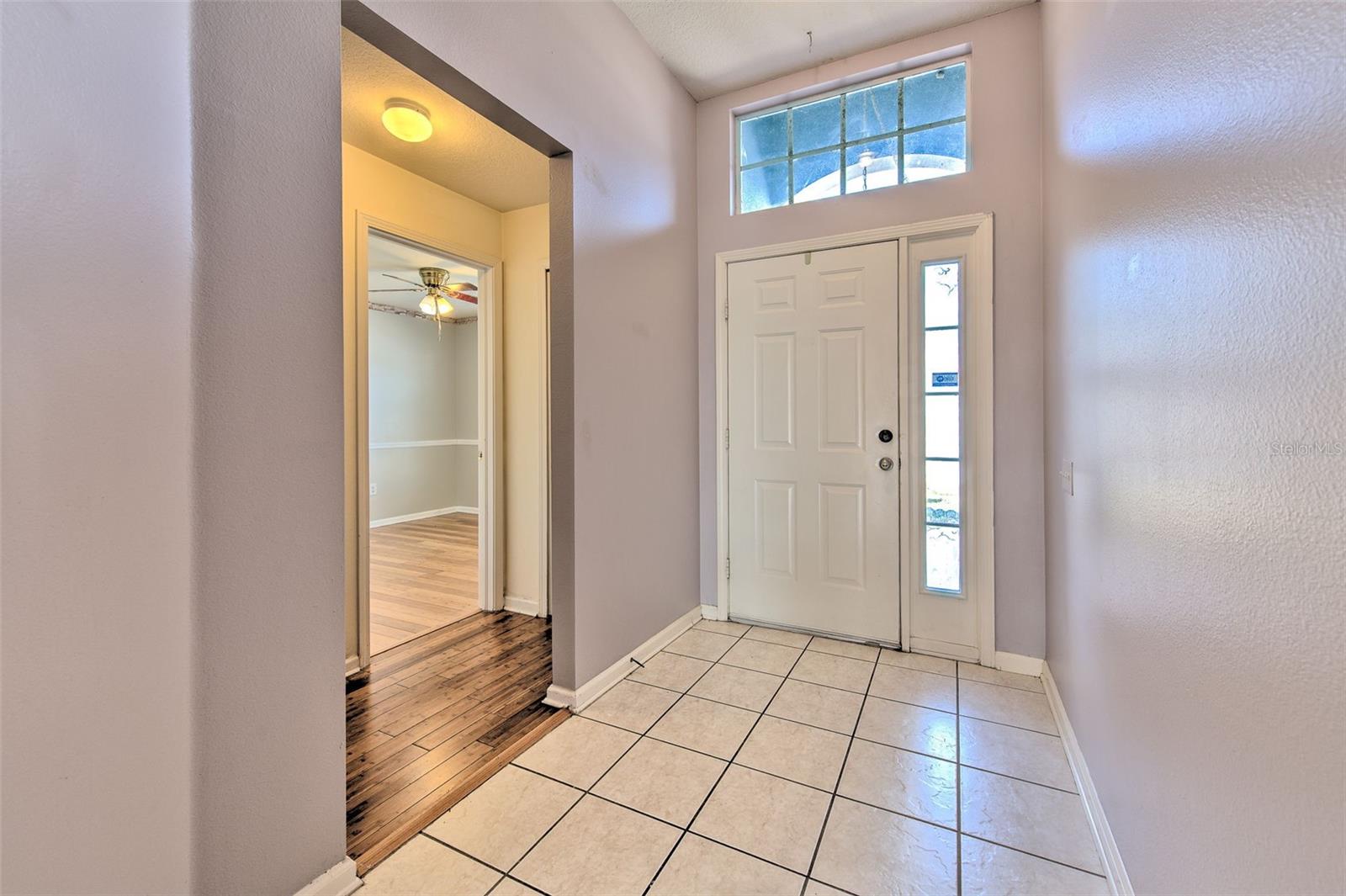 2703 BREAKWATER COURT