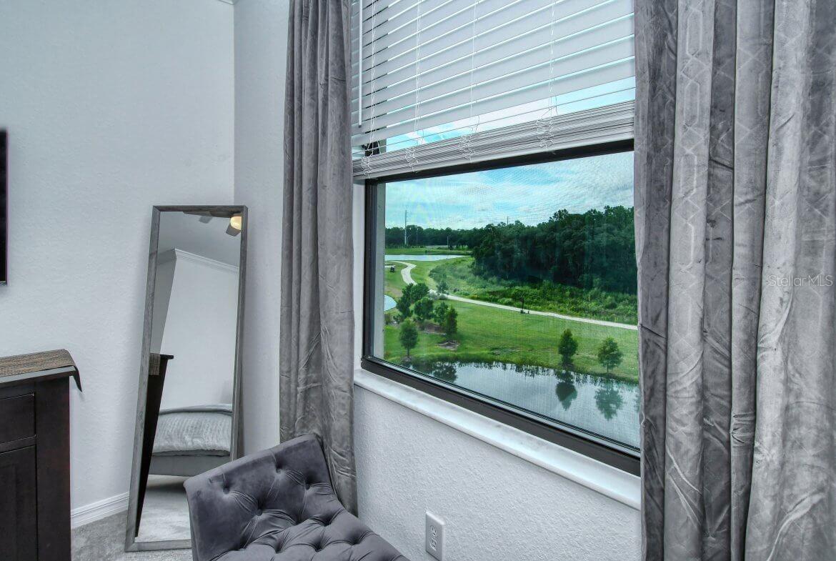 TERRACE VIII AT LAKEWOOD NATIONAL PH I - Residential Lease