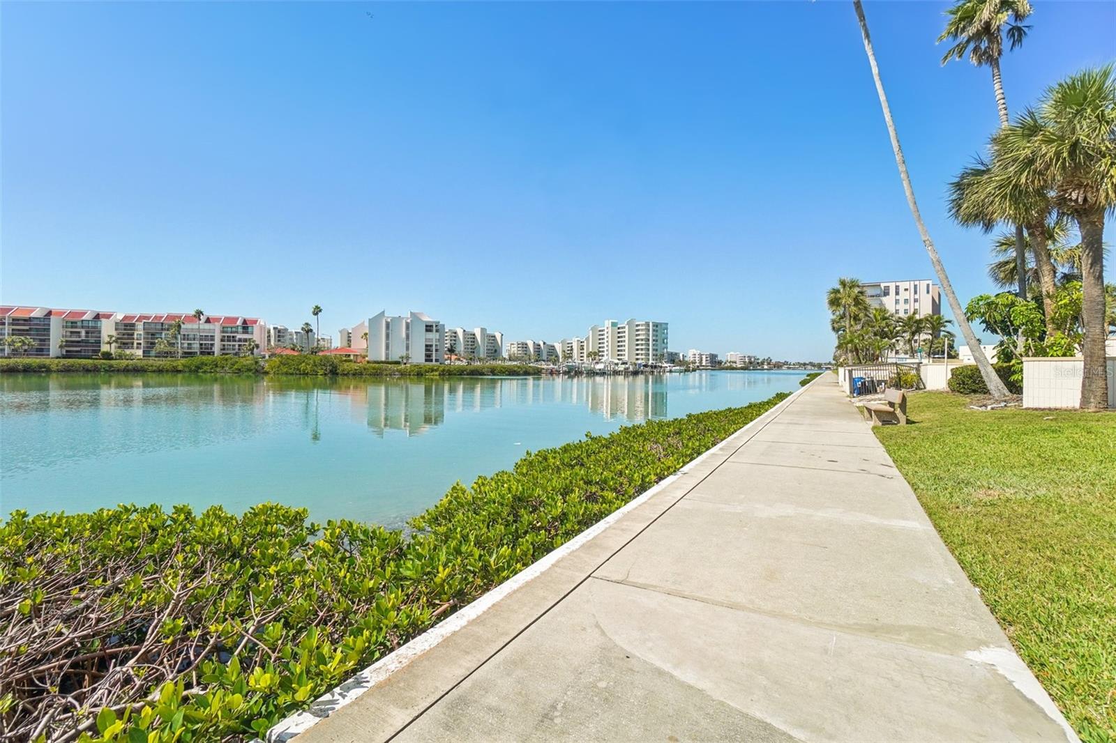 BAY ISLAND GROUP 1 - Residential