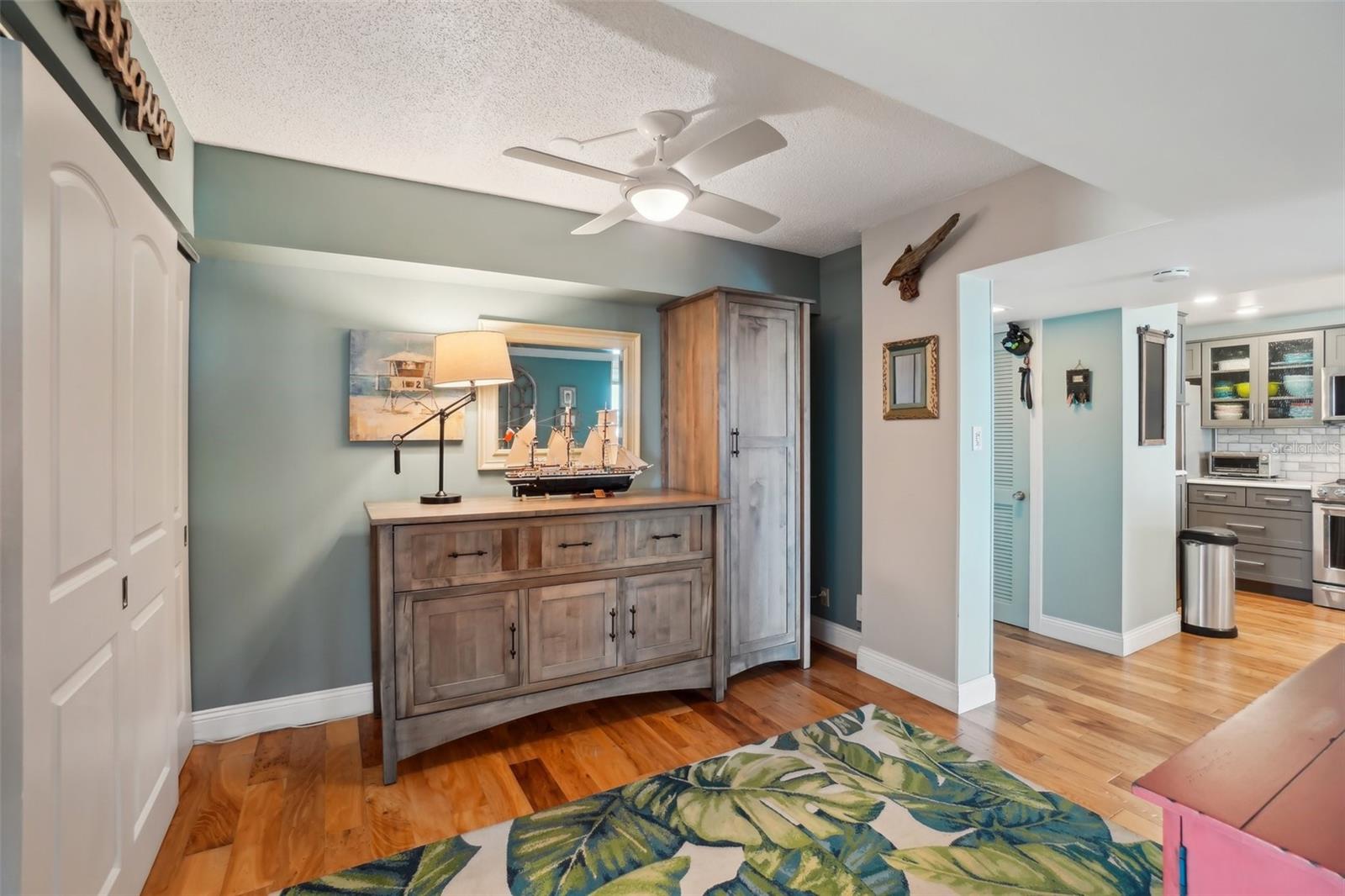 BAY ISLAND GROUP 1 - Residential