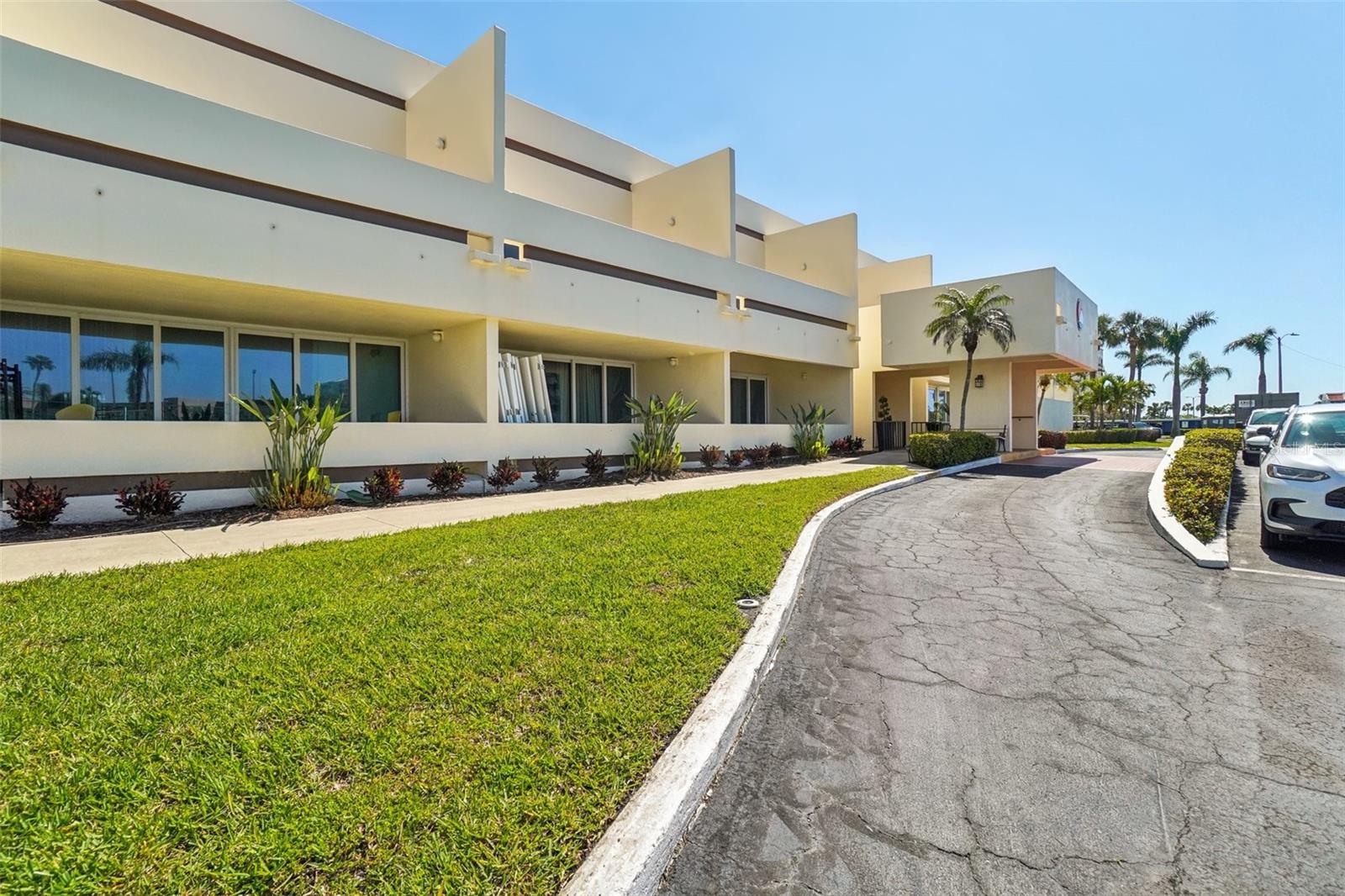 BAY ISLAND GROUP 1 - Residential