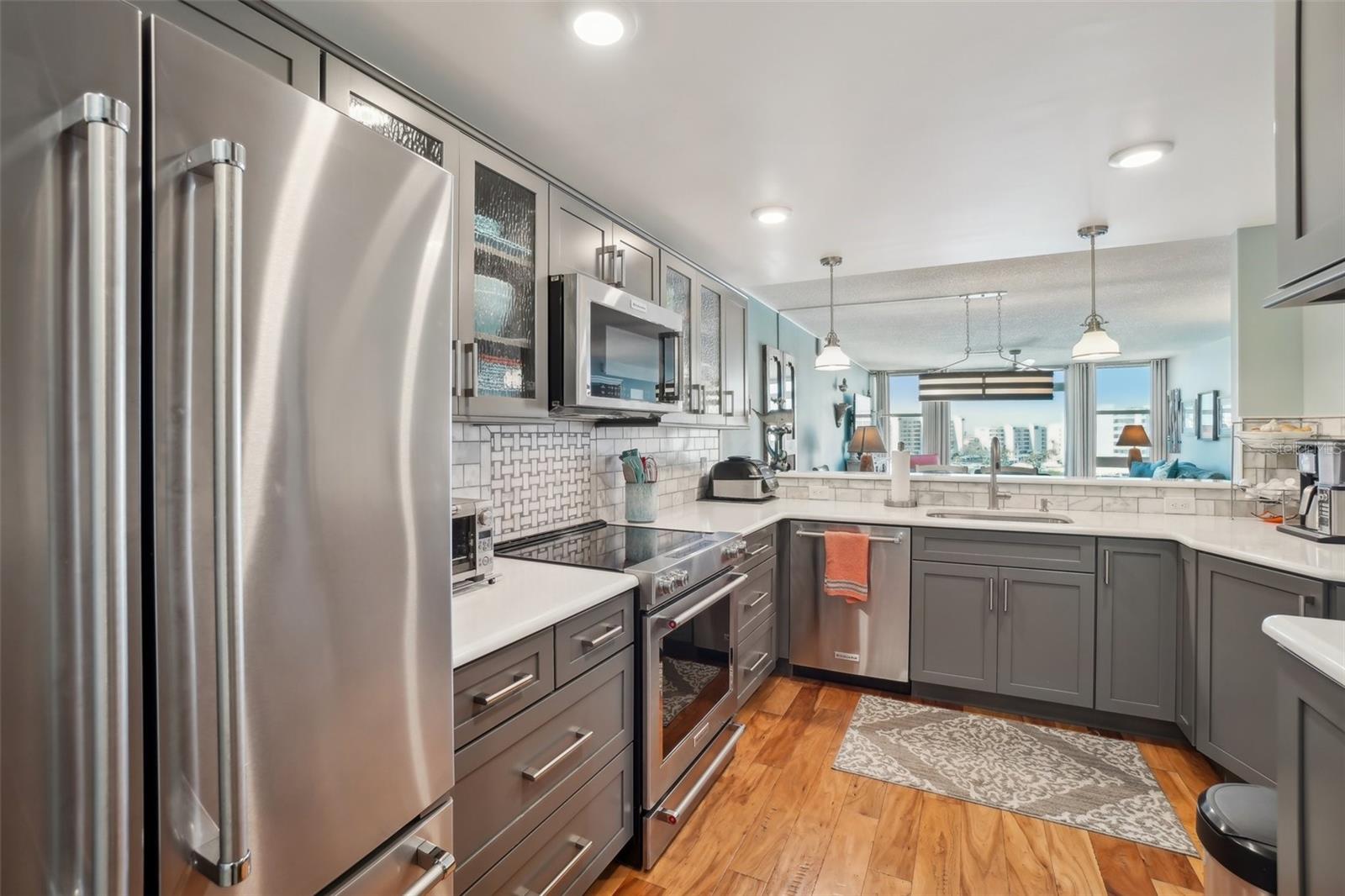 BAY ISLAND GROUP 1 - Residential