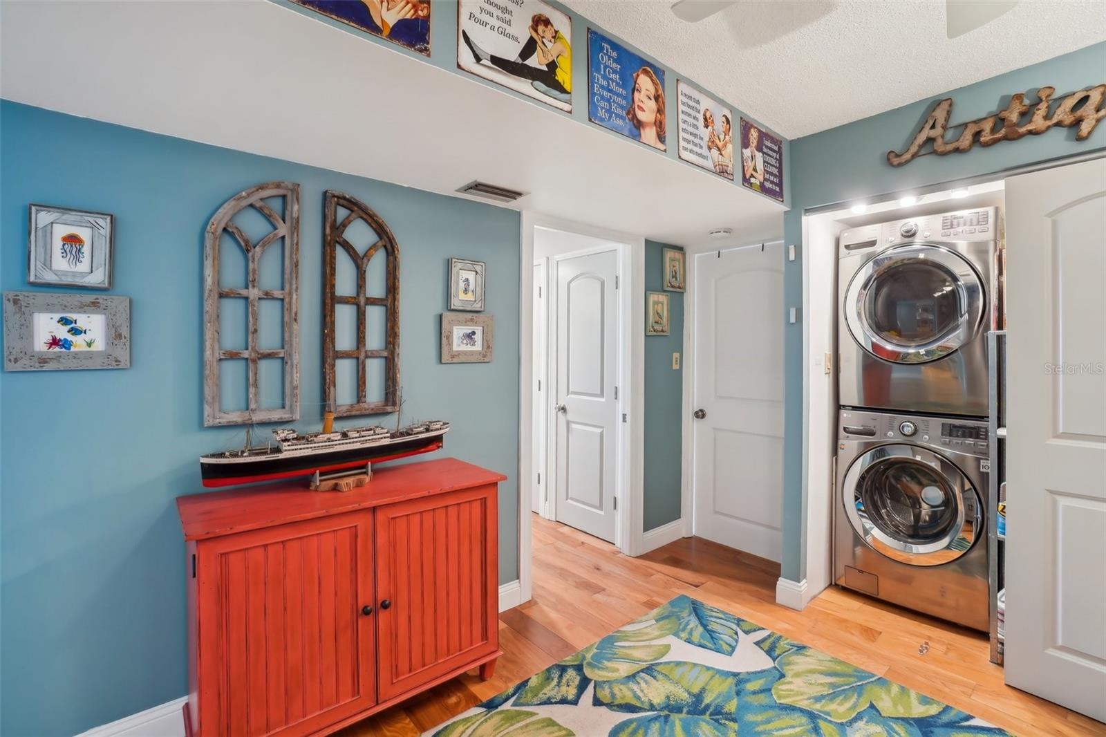 BAY ISLAND GROUP 1 - Residential