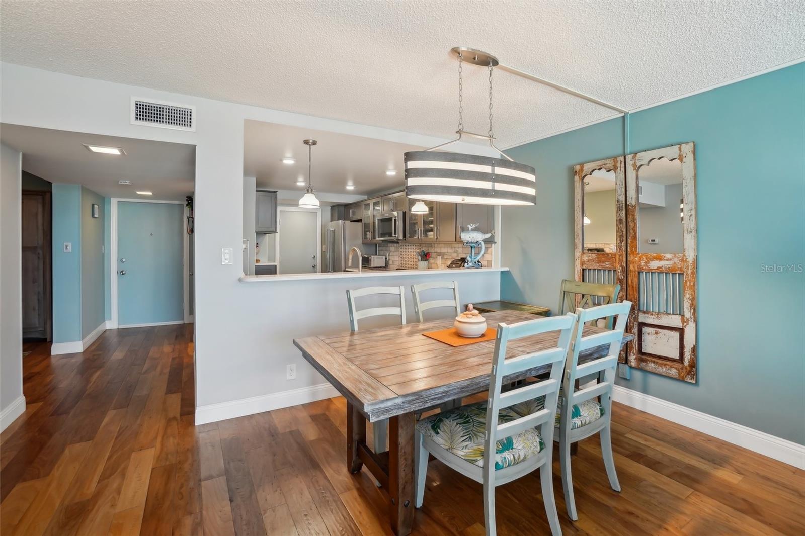 BAY ISLAND GROUP 1 - Residential