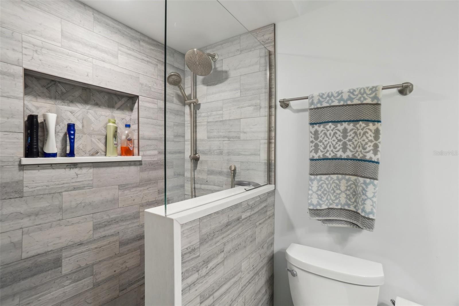 BAY ISLAND GROUP 1 - Residential