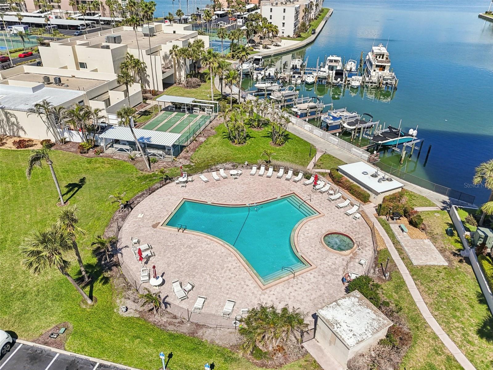 BAY ISLAND GROUP 1 - Residential