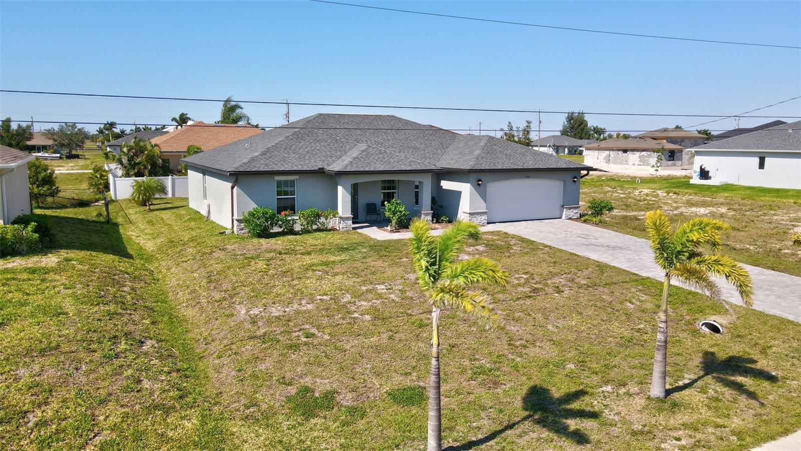 CAPE CORAL - Residential