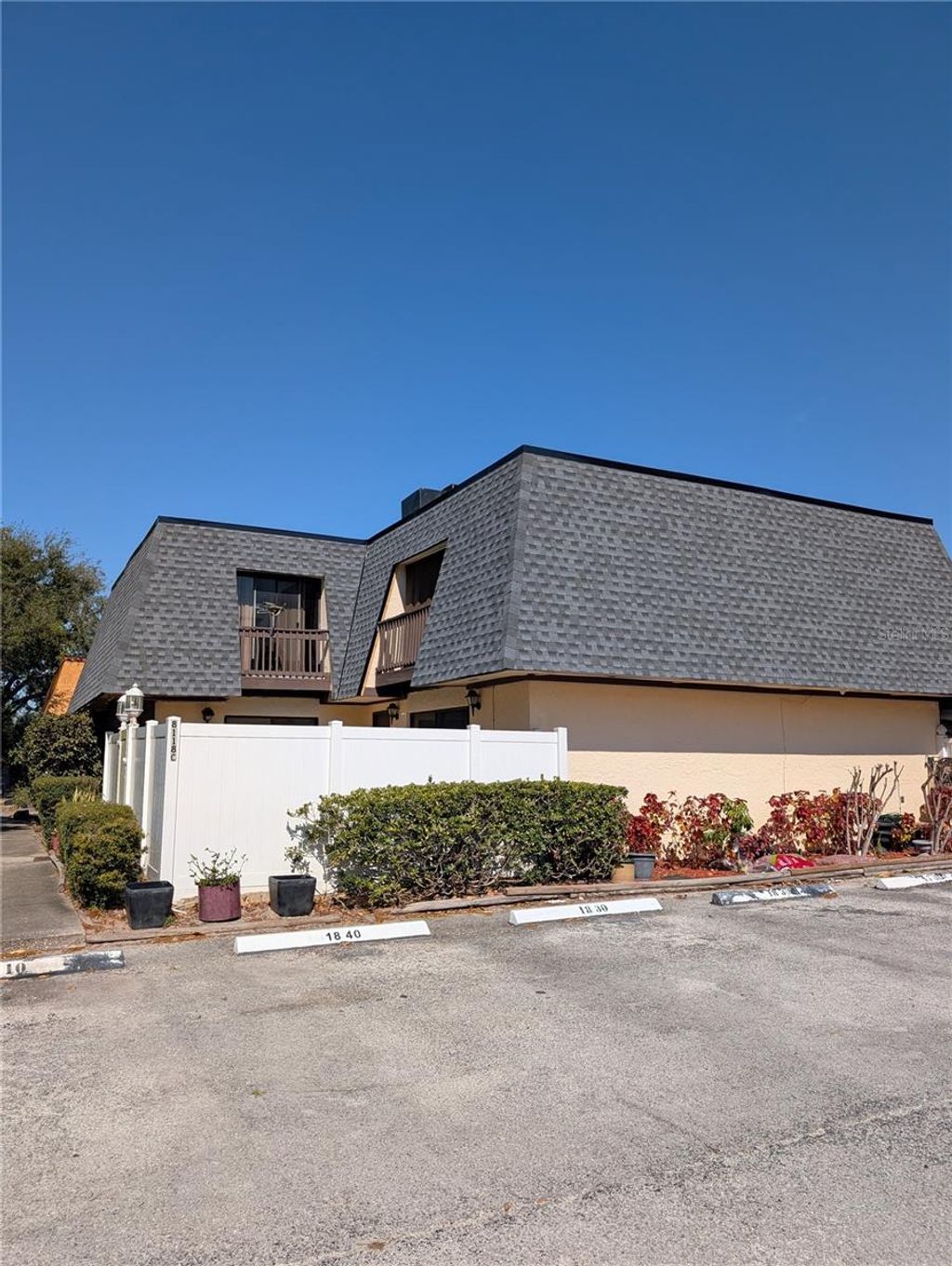 Photo of 8118 Oak Trace Way #C, Tampa, FL 33634 (MLS # TB8475937)