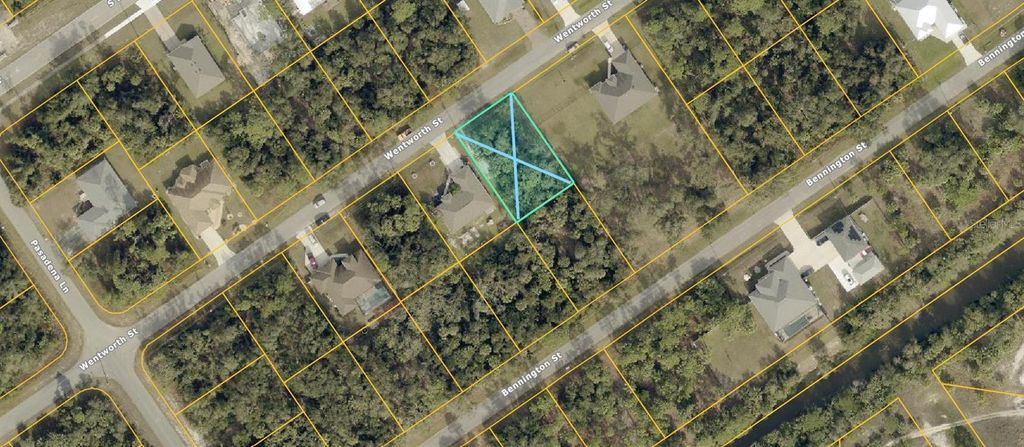 Photo of 28 Wentworth Street, North Port, FL 34288 (MLS # C7516920)