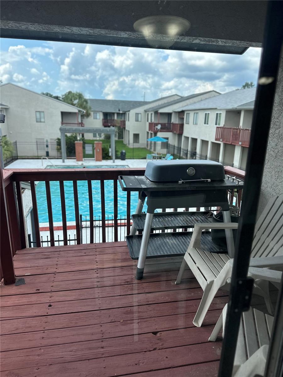 THE LAKES - Residential