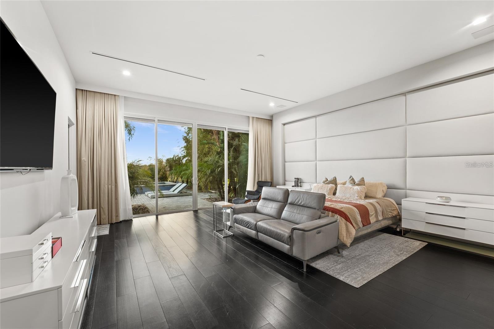 CASA DEL LAGO REP - Residential