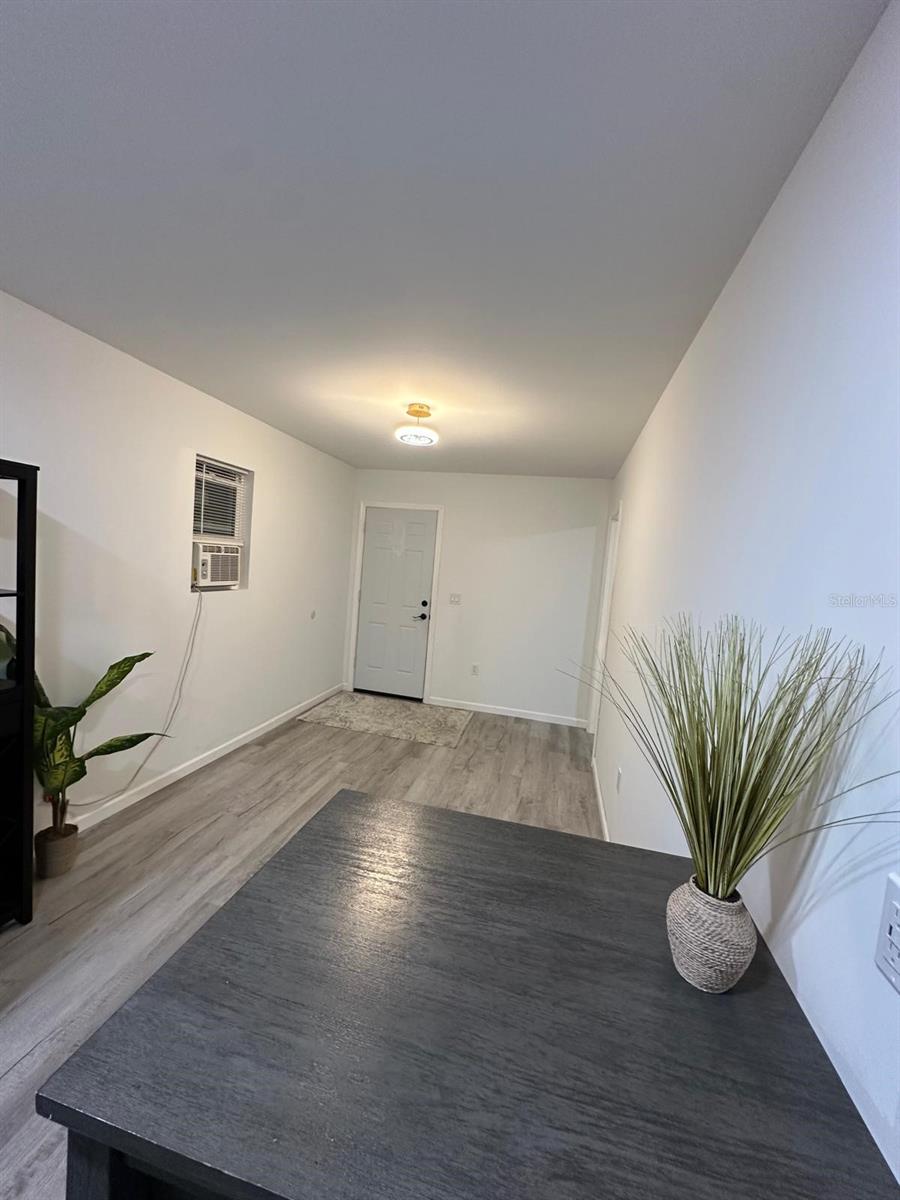 HIGHLAND GROVE EAST - Residential