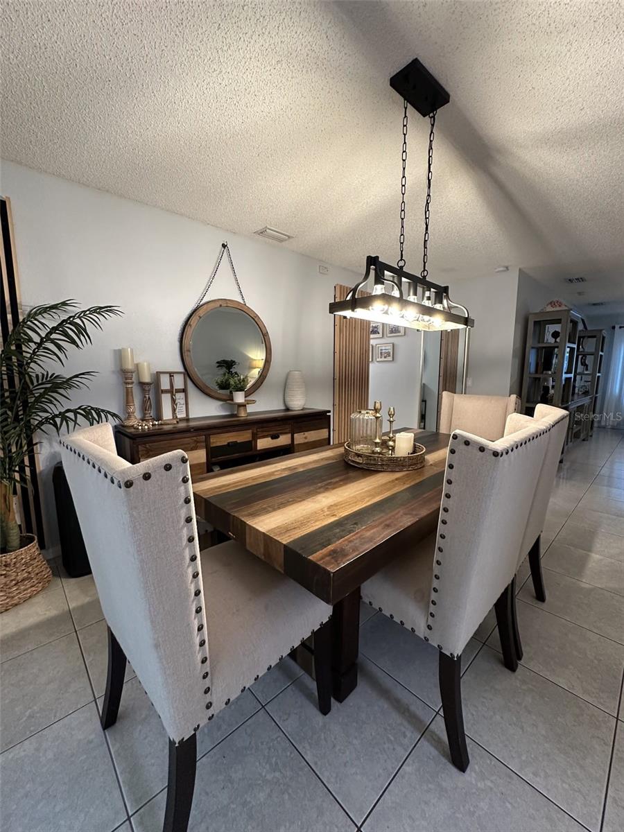 HIGHLAND GROVE EAST - Residential