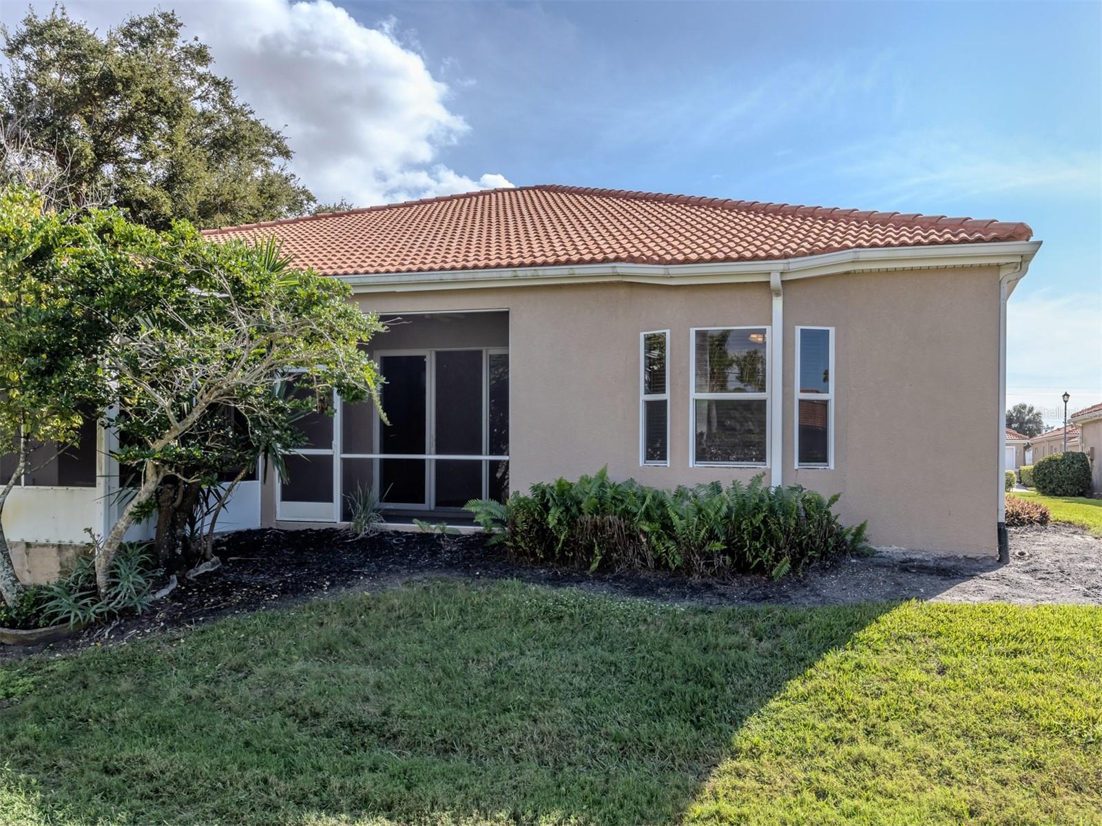 HEBBLEWHITE COURT - Residential Lease