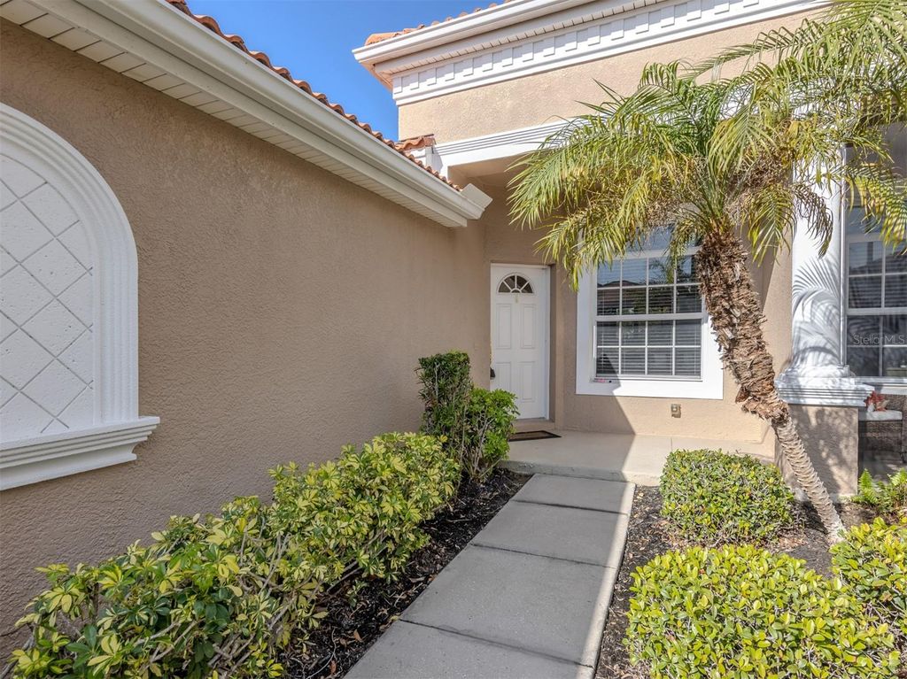 Photo of 10316 Hebblewhite Ct, Englewood, FL 34223 (MLS # N6141950)