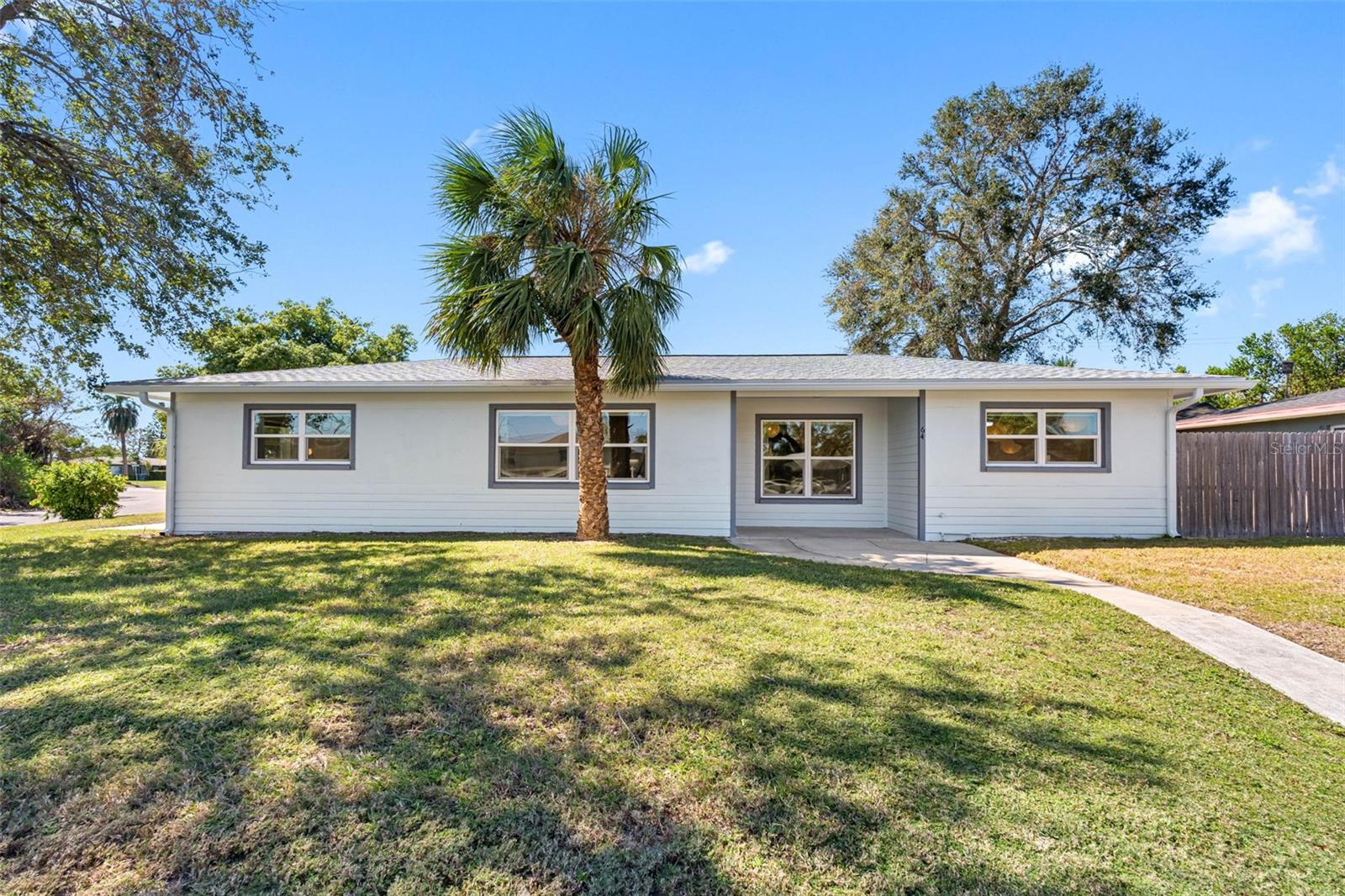 Nestled in Seminole, FL, this Turn Key home blends comfort and coastal charm just minutes from Gulf beaches. Designed by an interior specialist, it features sunlit living areas, a fully equipped kitchen, and beautifully decorated bedrooms for restful nights. The private backyard oasis boasts a sparkling pool, turfed lawn, and patio perfect for lounging or gatherings.