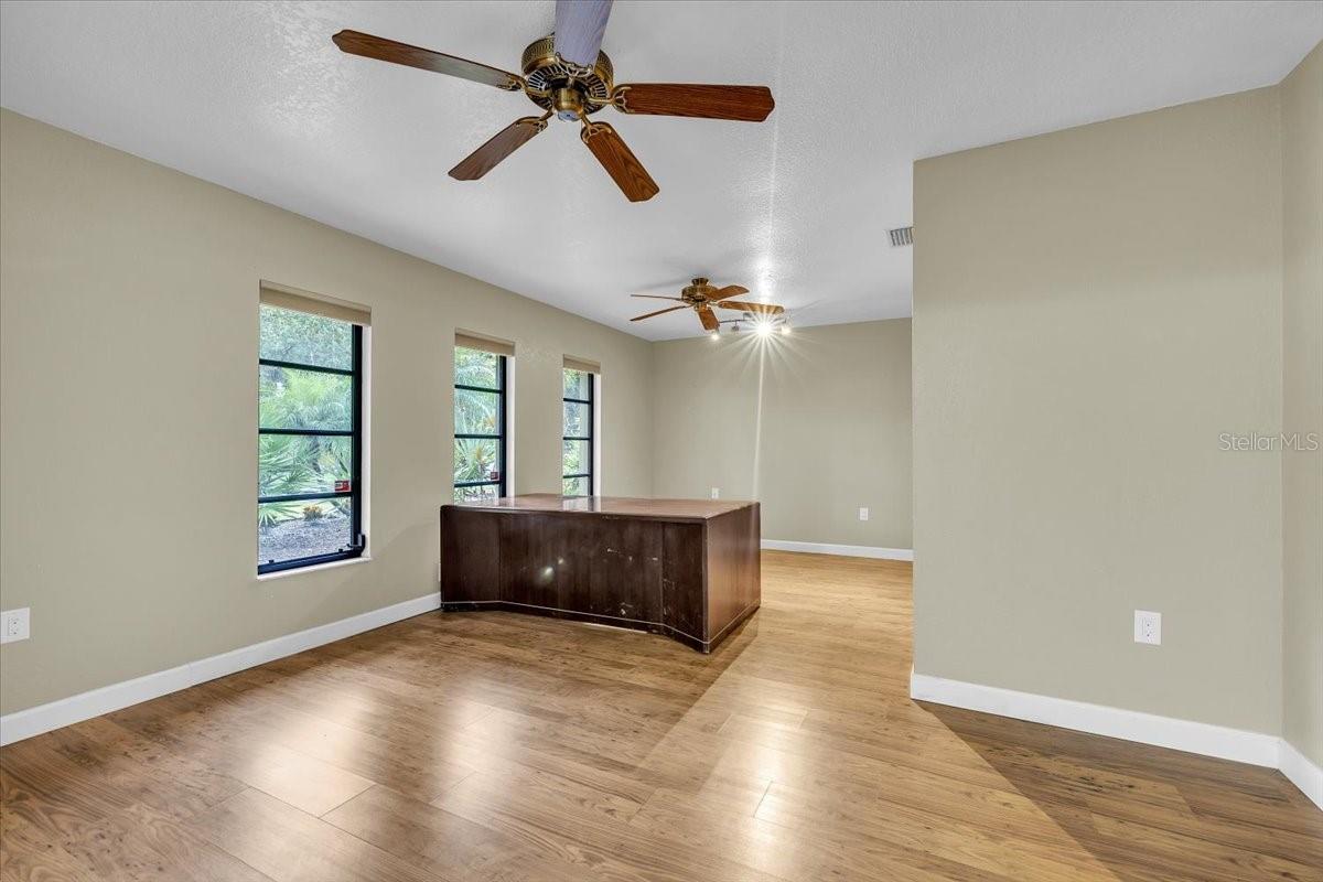 21238 HUBBARD AVENUE, PORT CHARLOTTE, FL, 33952 4 21238 HUBBARD AVENUE