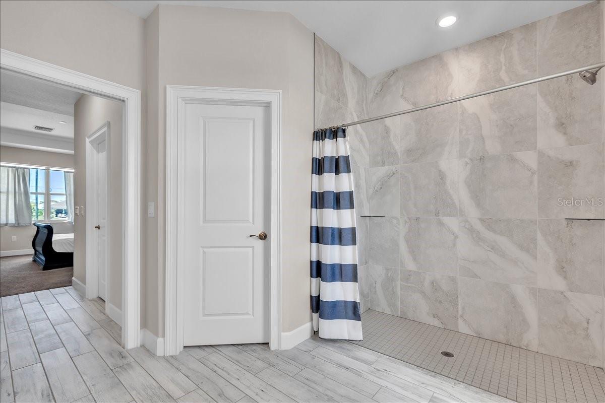 PUNTA GORDA ISLES SEC 16 - Residential