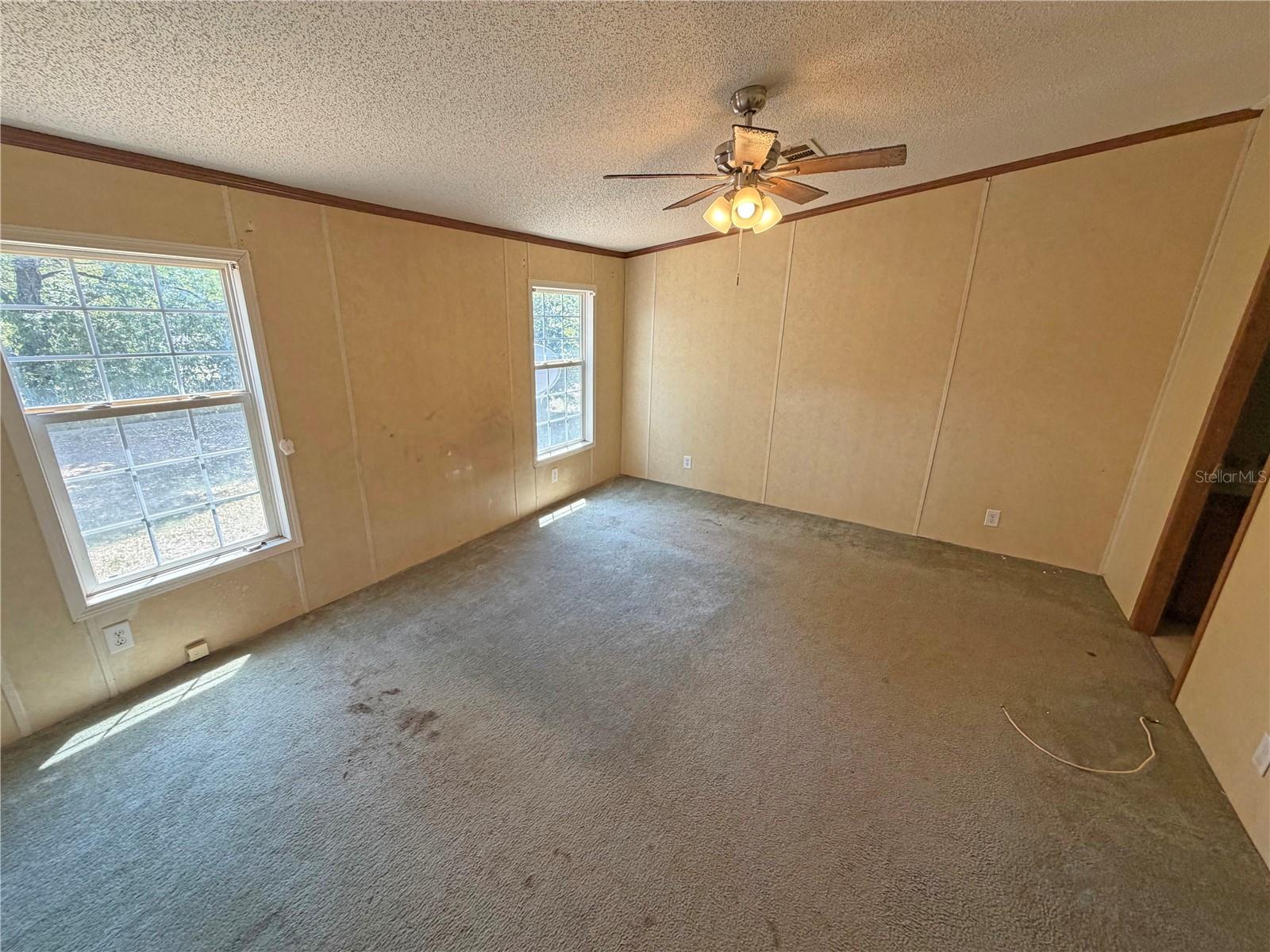 LAK-A-WANA LAKE GARDENS - Residential