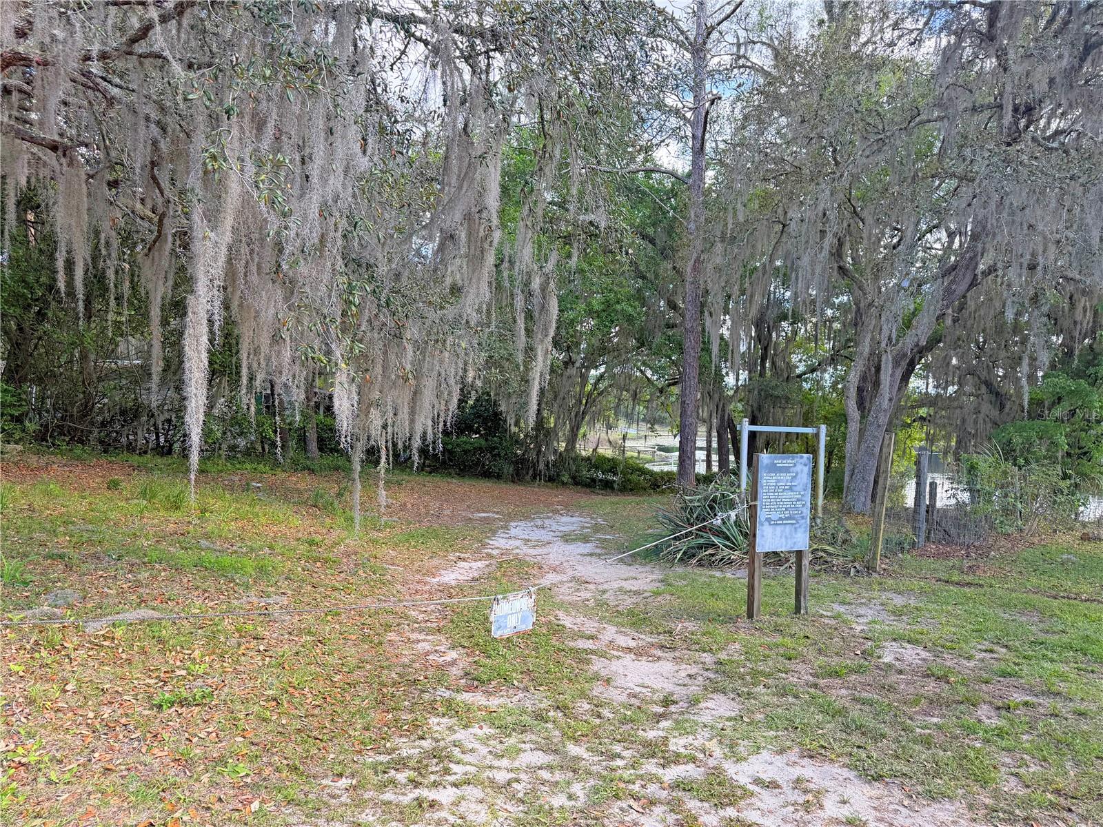 LAK-A-WANA LAKE GARDENS - Residential