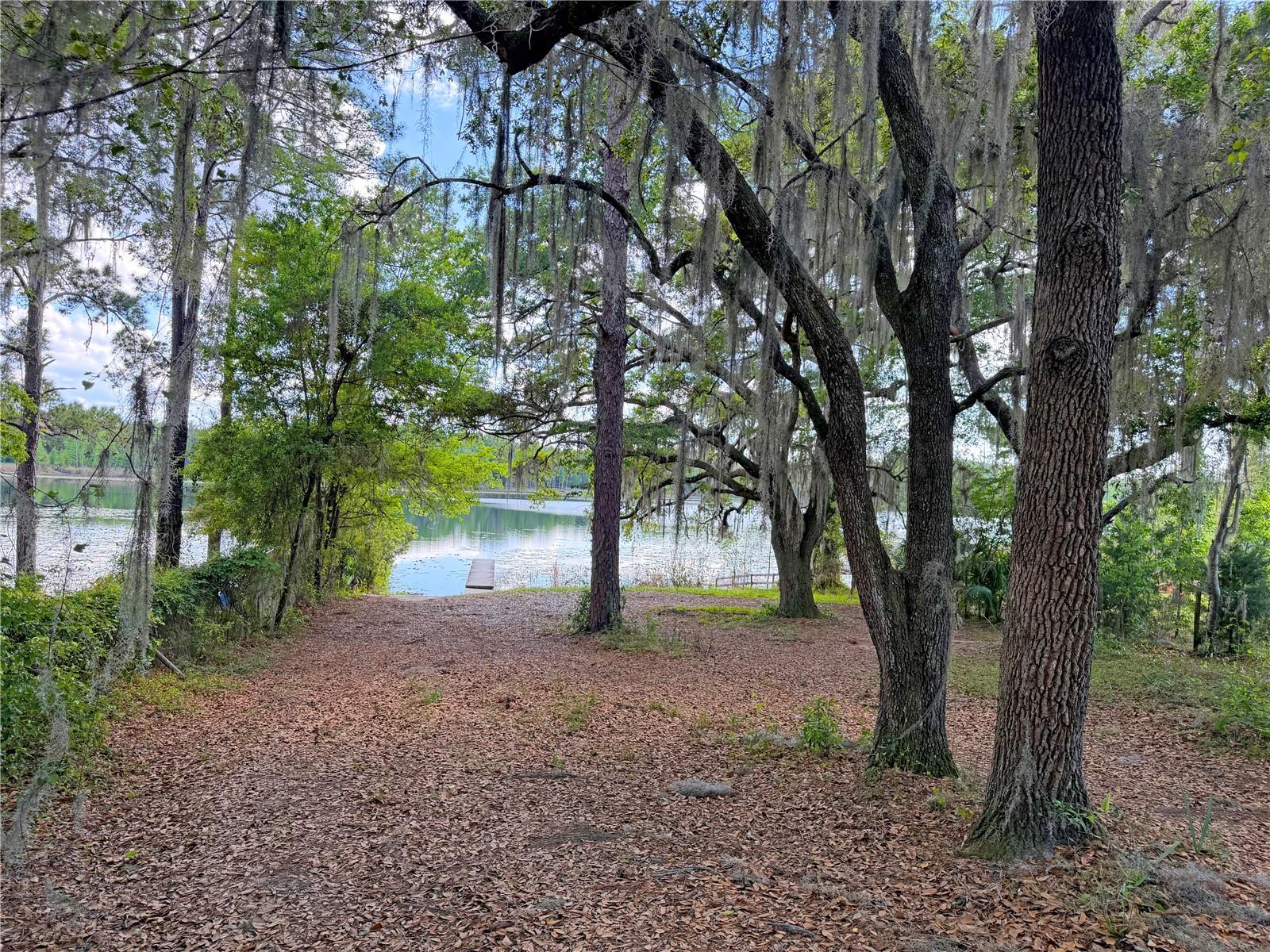 LAK-A-WANA LAKE GARDENS - Residential