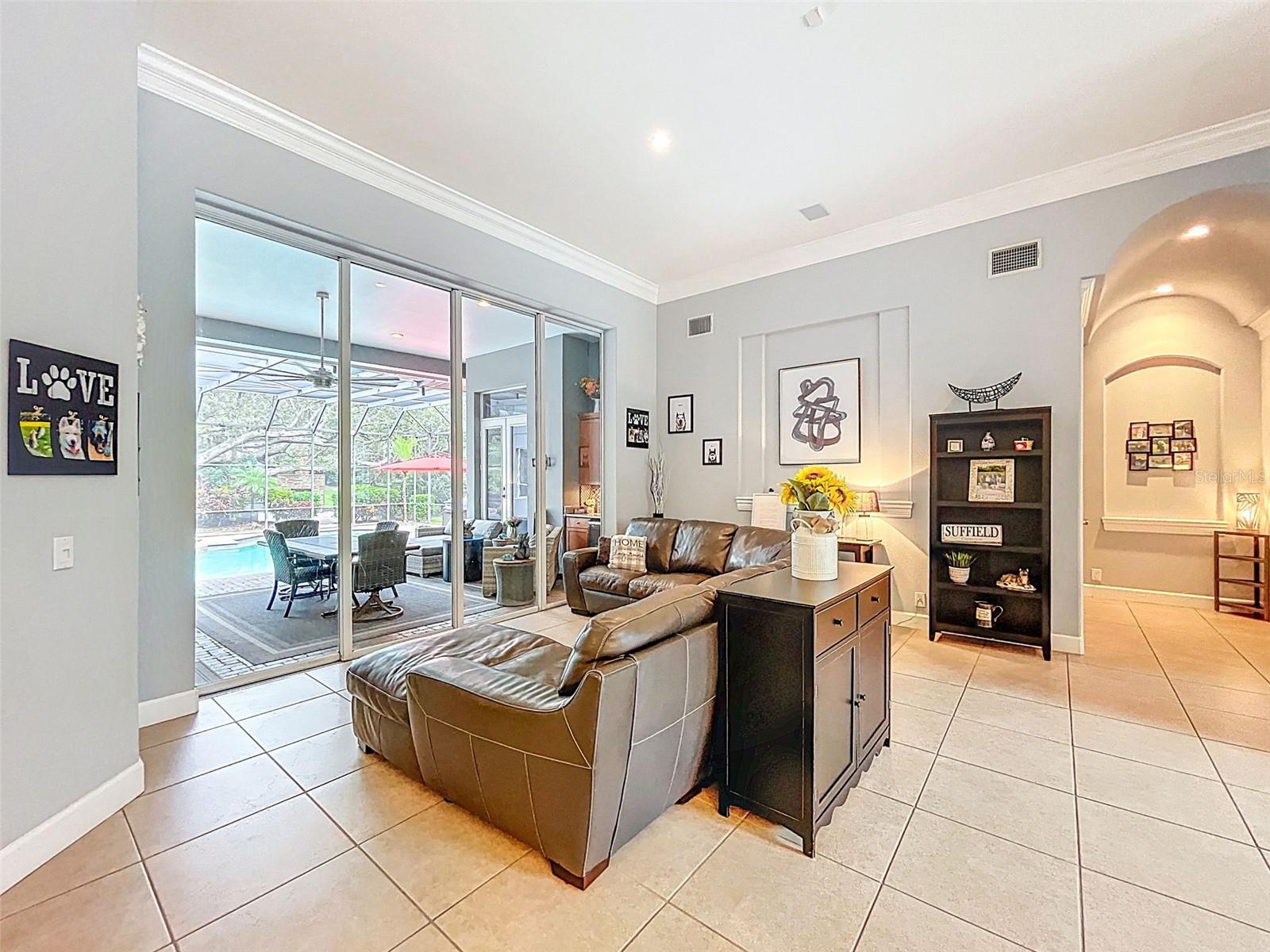 FARMCREST ACRES - Residential