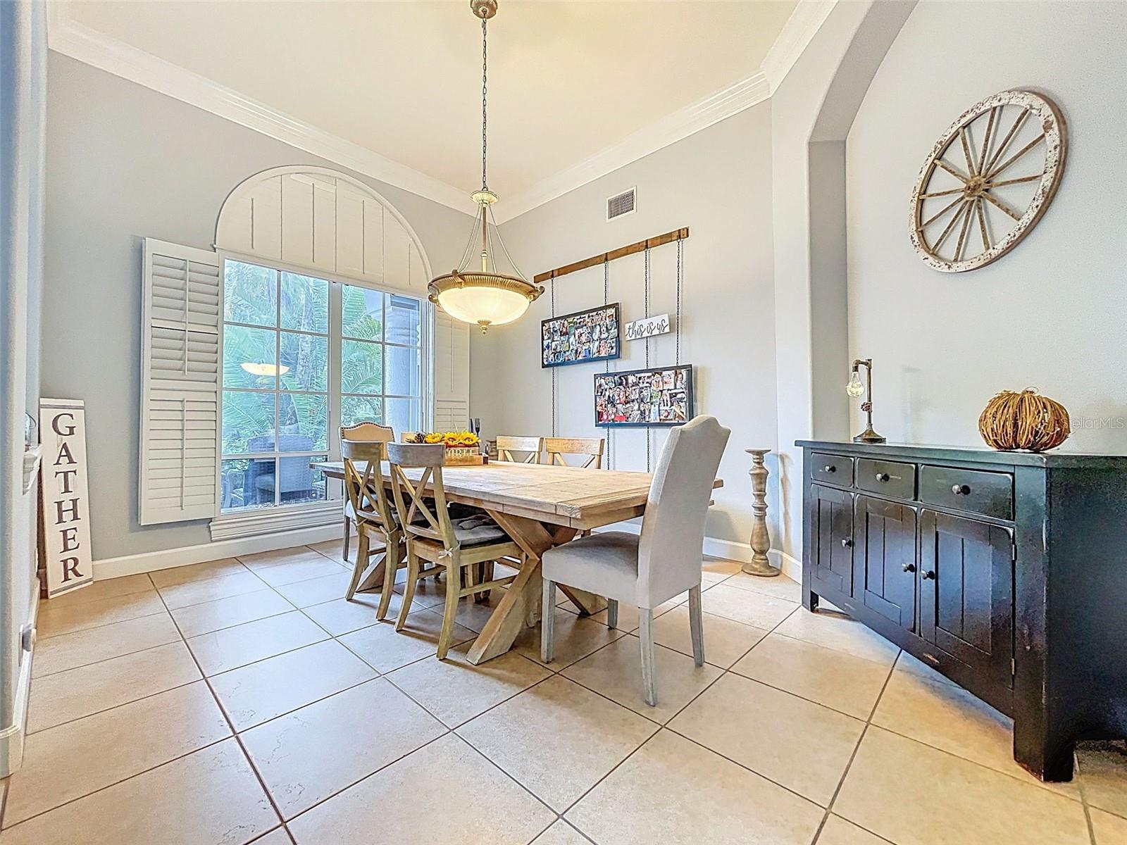 FARMCREST ACRES - Residential