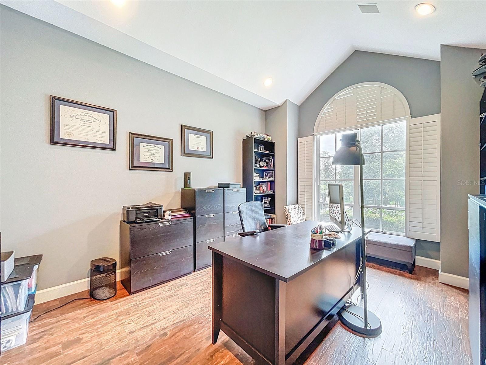 FARMCREST ACRES - Residential