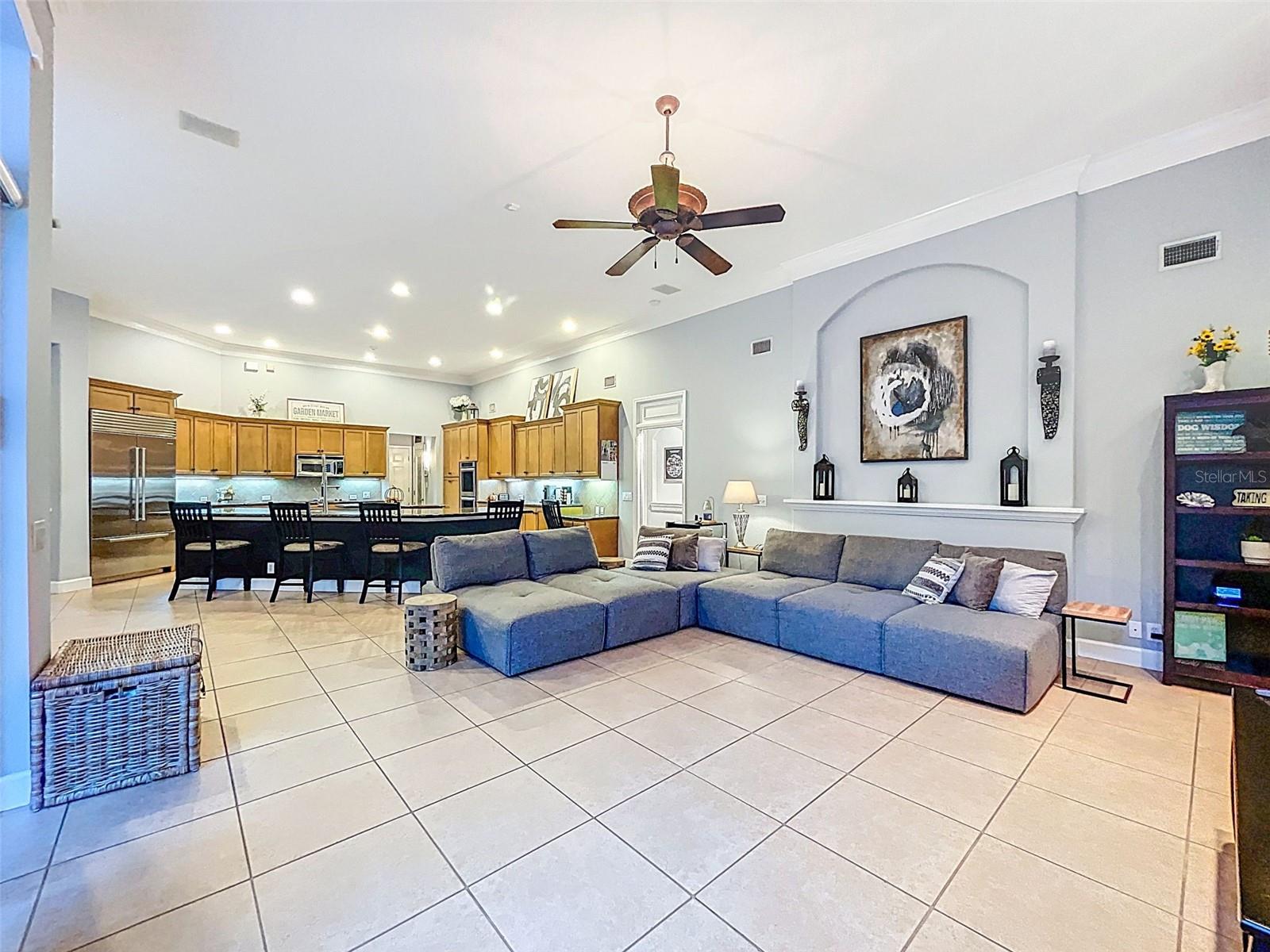 FARMCREST ACRES - Residential