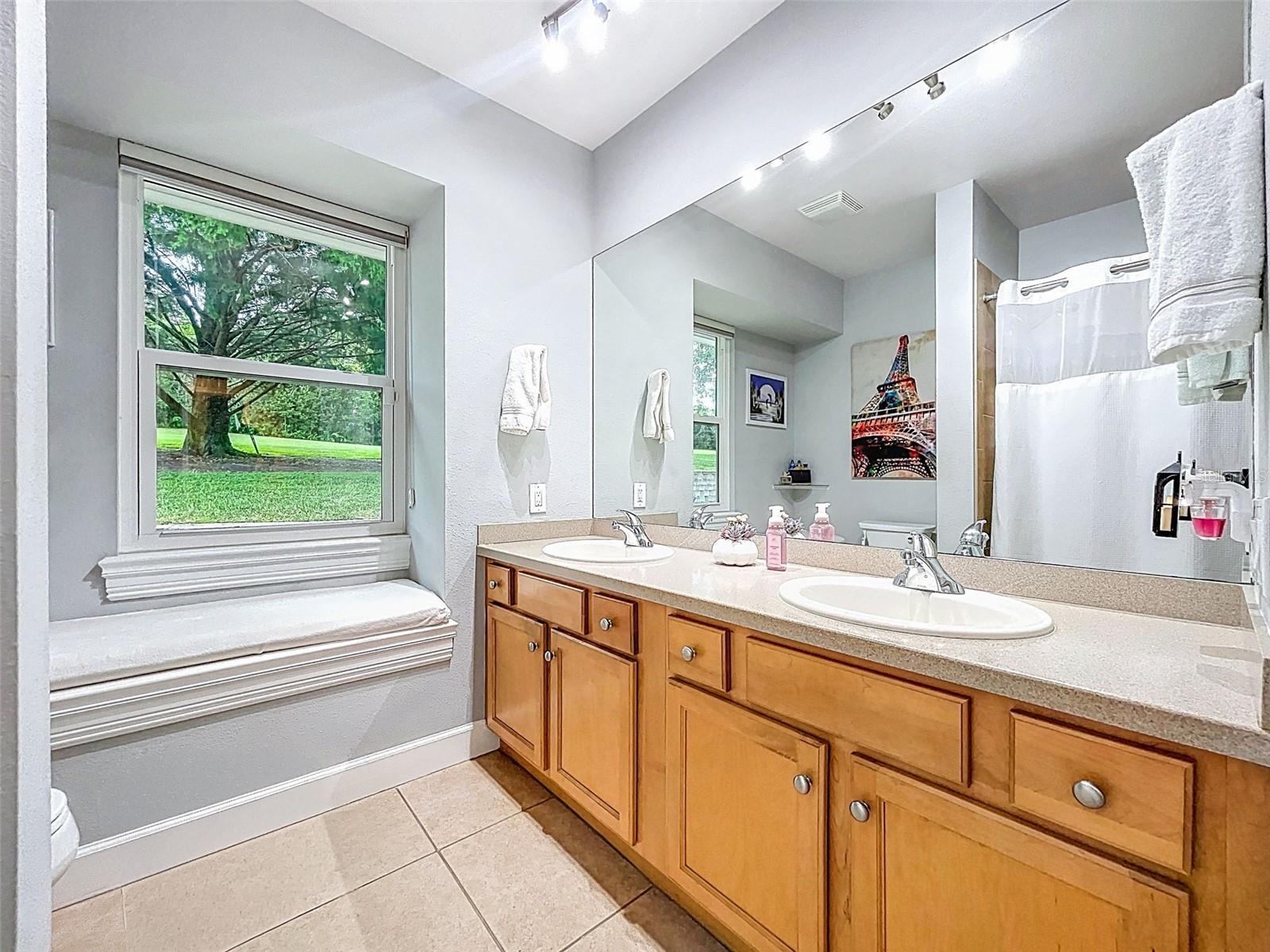 FARMCREST ACRES - Residential