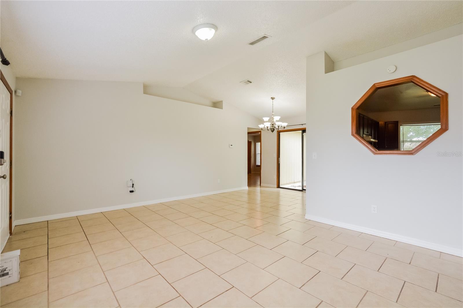 DELTONA LAKES UNIT 32 - Residential