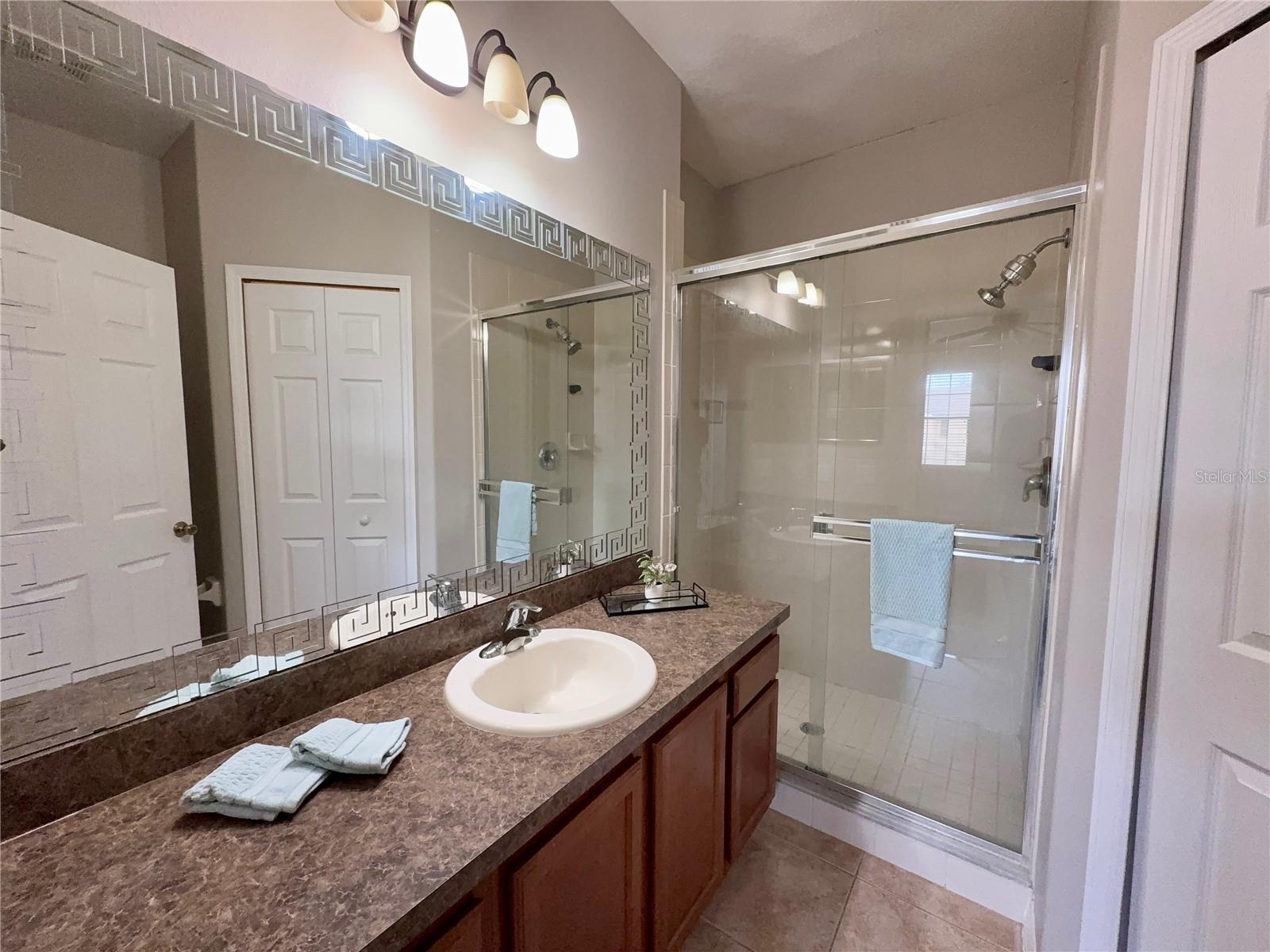 OAK RIDGE - Residential