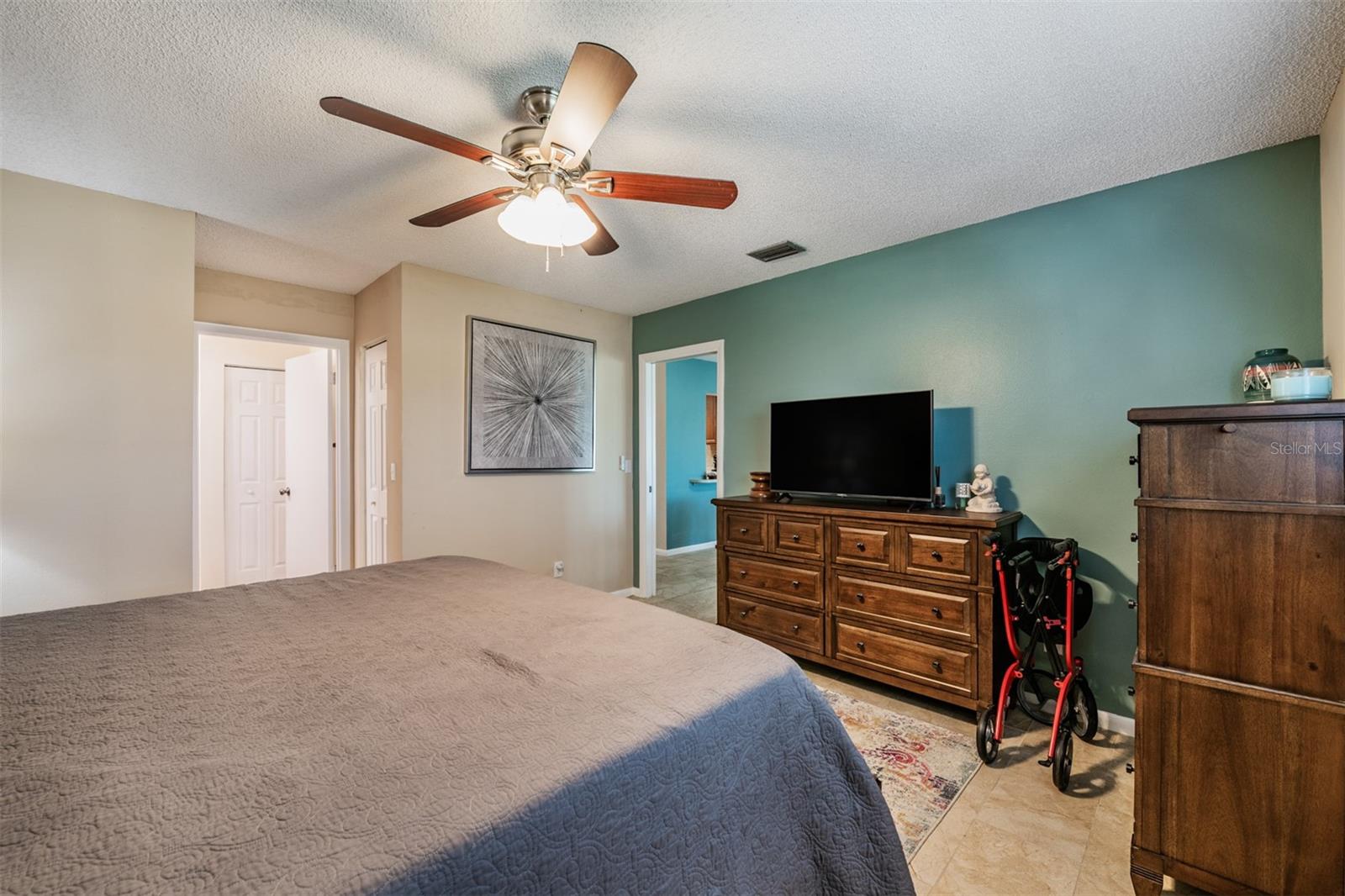 CLUB MANOR UNIT 38 B - Residential