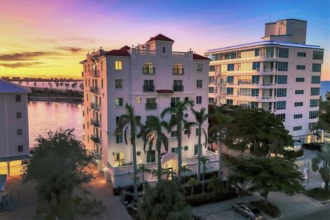 A home in SARASOTA