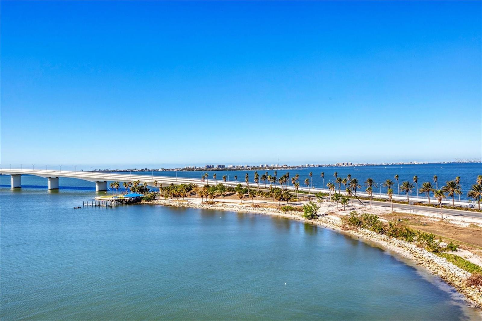 GOLDEN GATE POINT - Residential