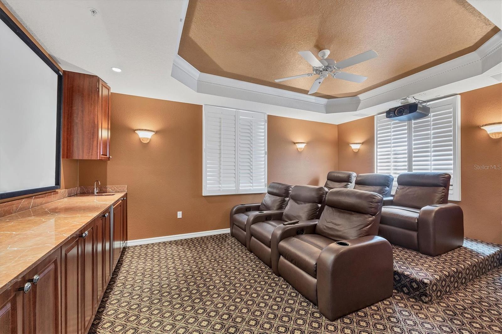 GOLDEN GATE POINT - Residential