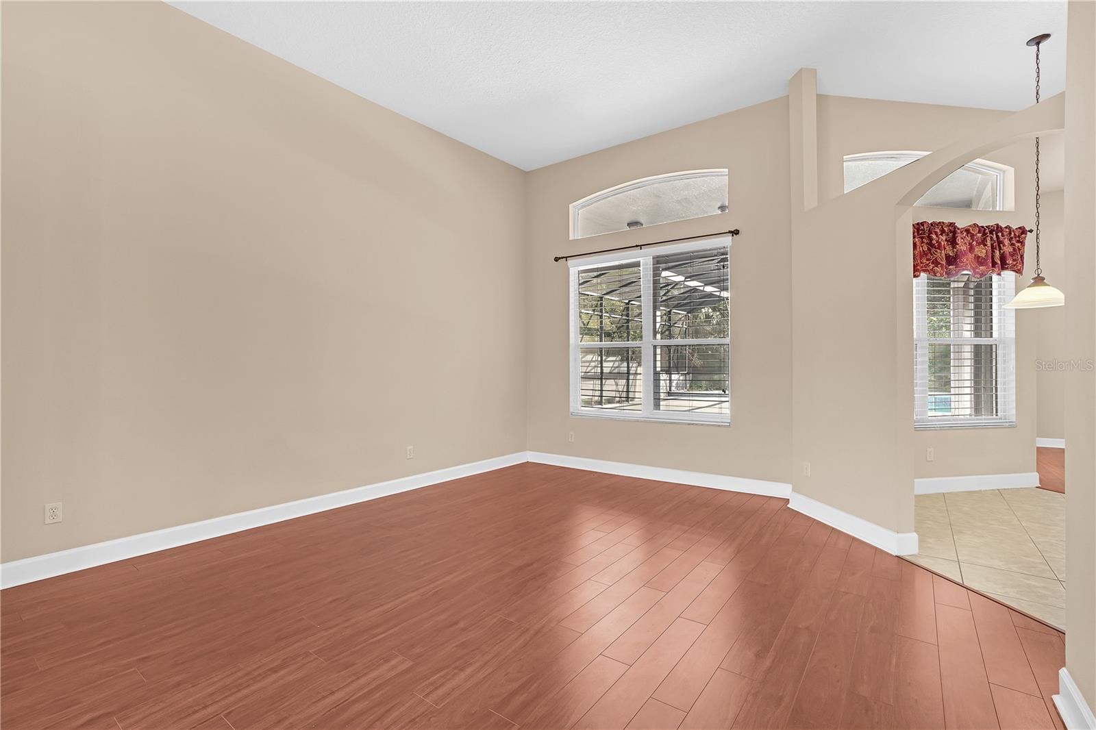 BARRINGTON ESTATES - Residential