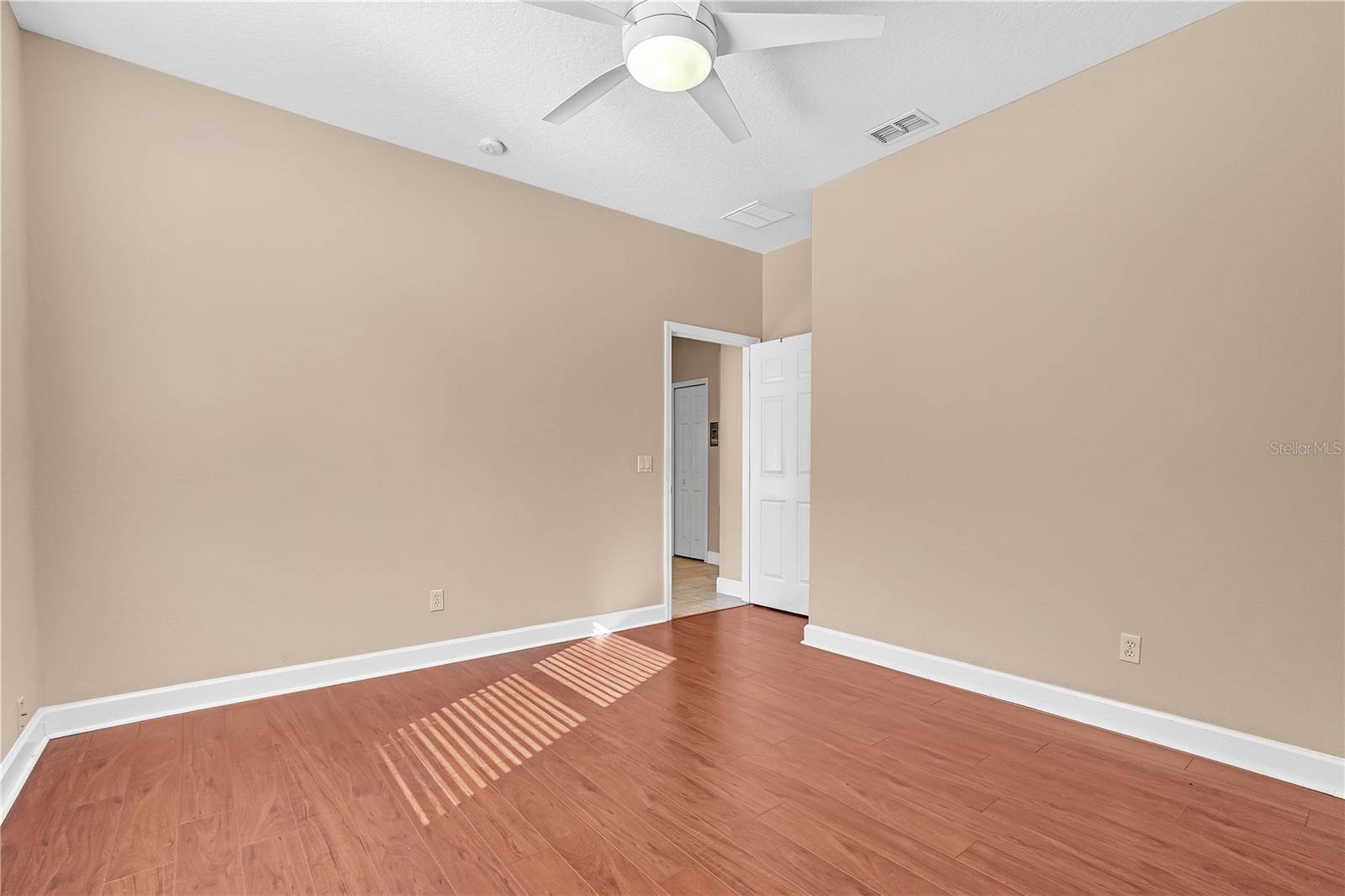 BARRINGTON ESTATES - Residential