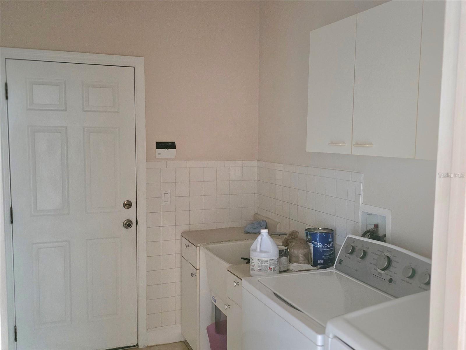 BARRINGTON ESTATES - Residential