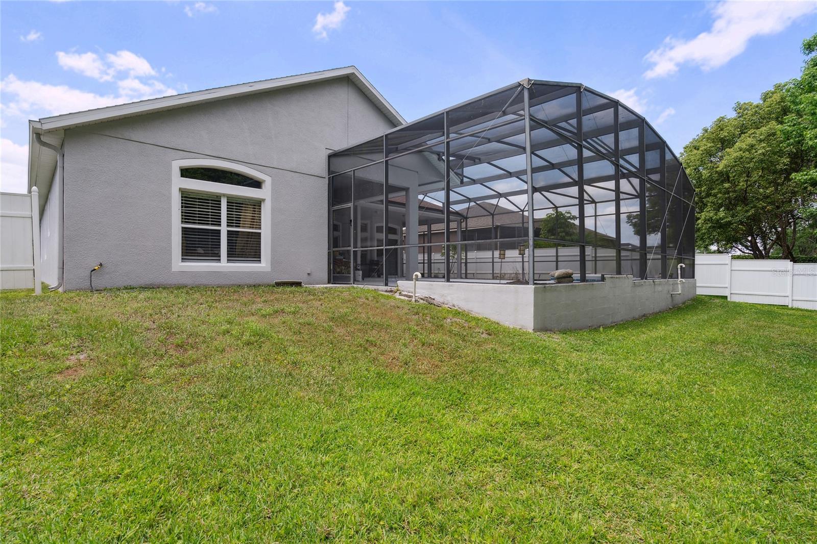 BARRINGTON ESTATES - Residential