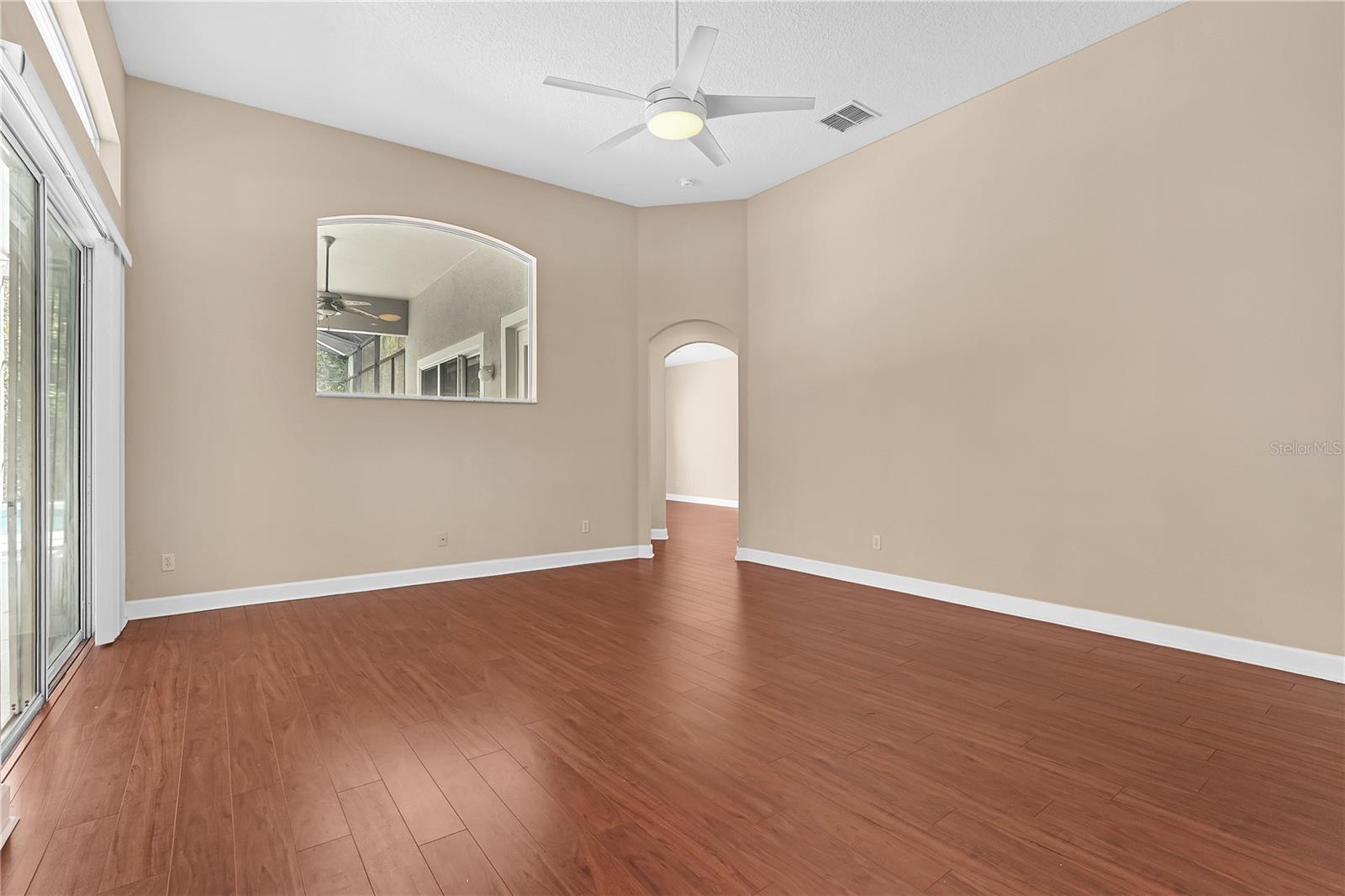 BARRINGTON ESTATES - Residential