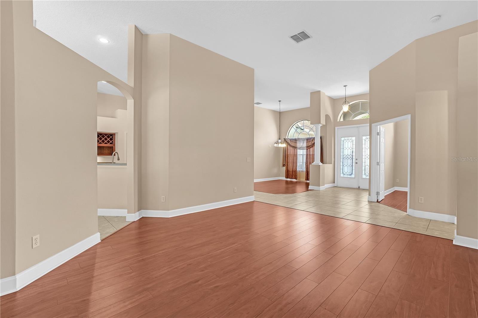 BARRINGTON ESTATES - Residential